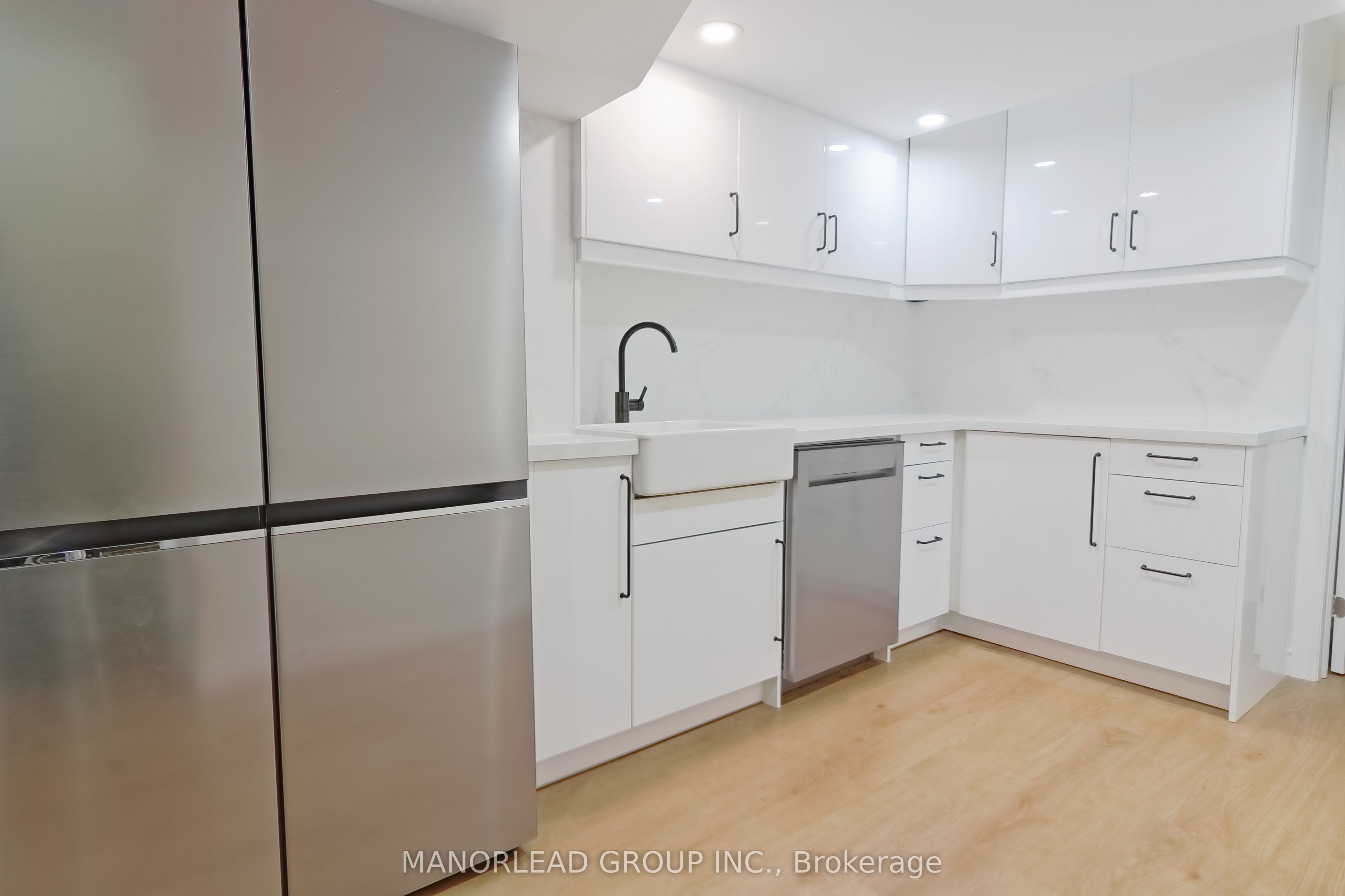 98 Holsted Drive Property Photo 36