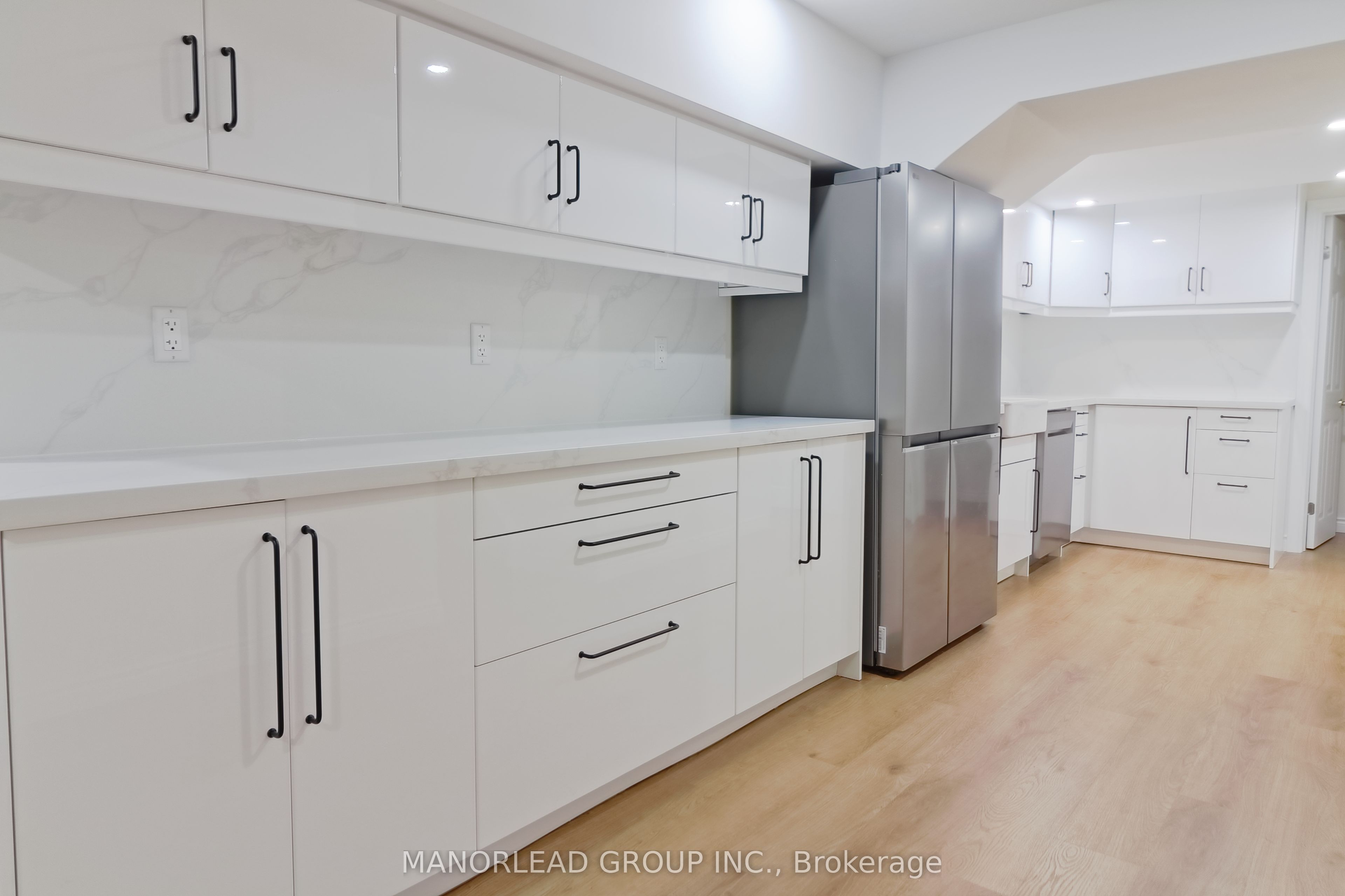 98 Holsted Drive Property Photo 37