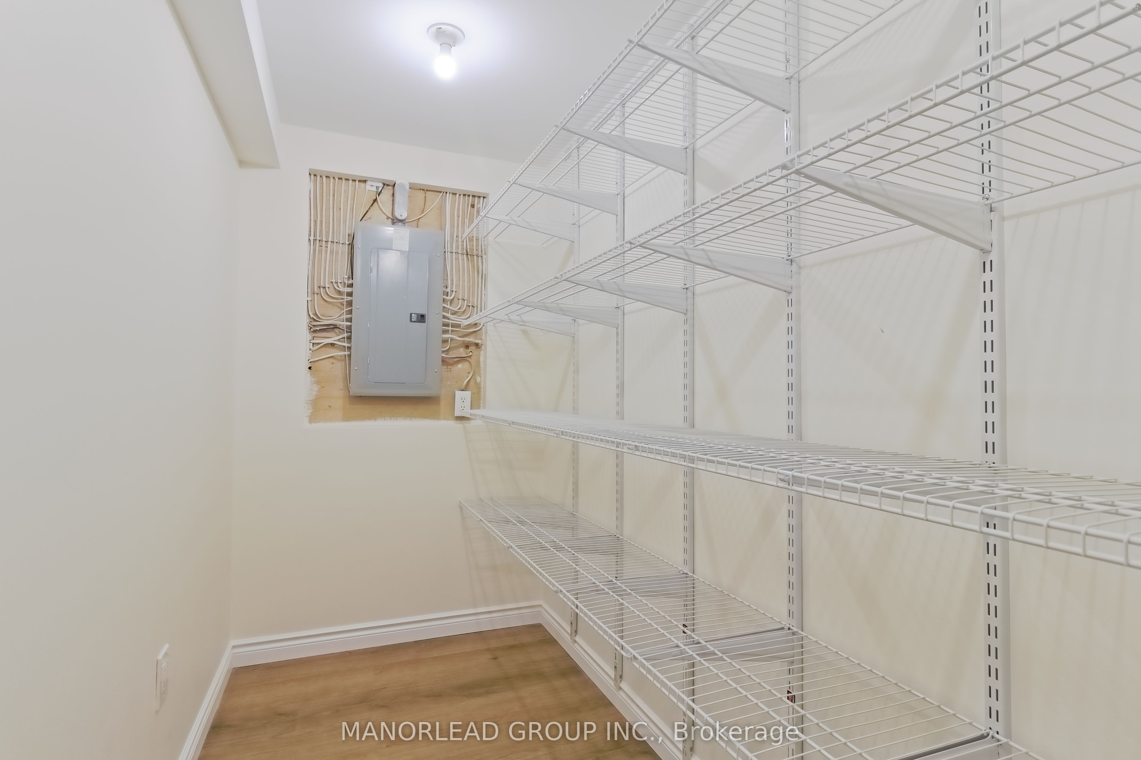 98 Holsted Drive Property Photo 45