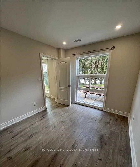 92 Heatherside Drive Main Property Photo 7