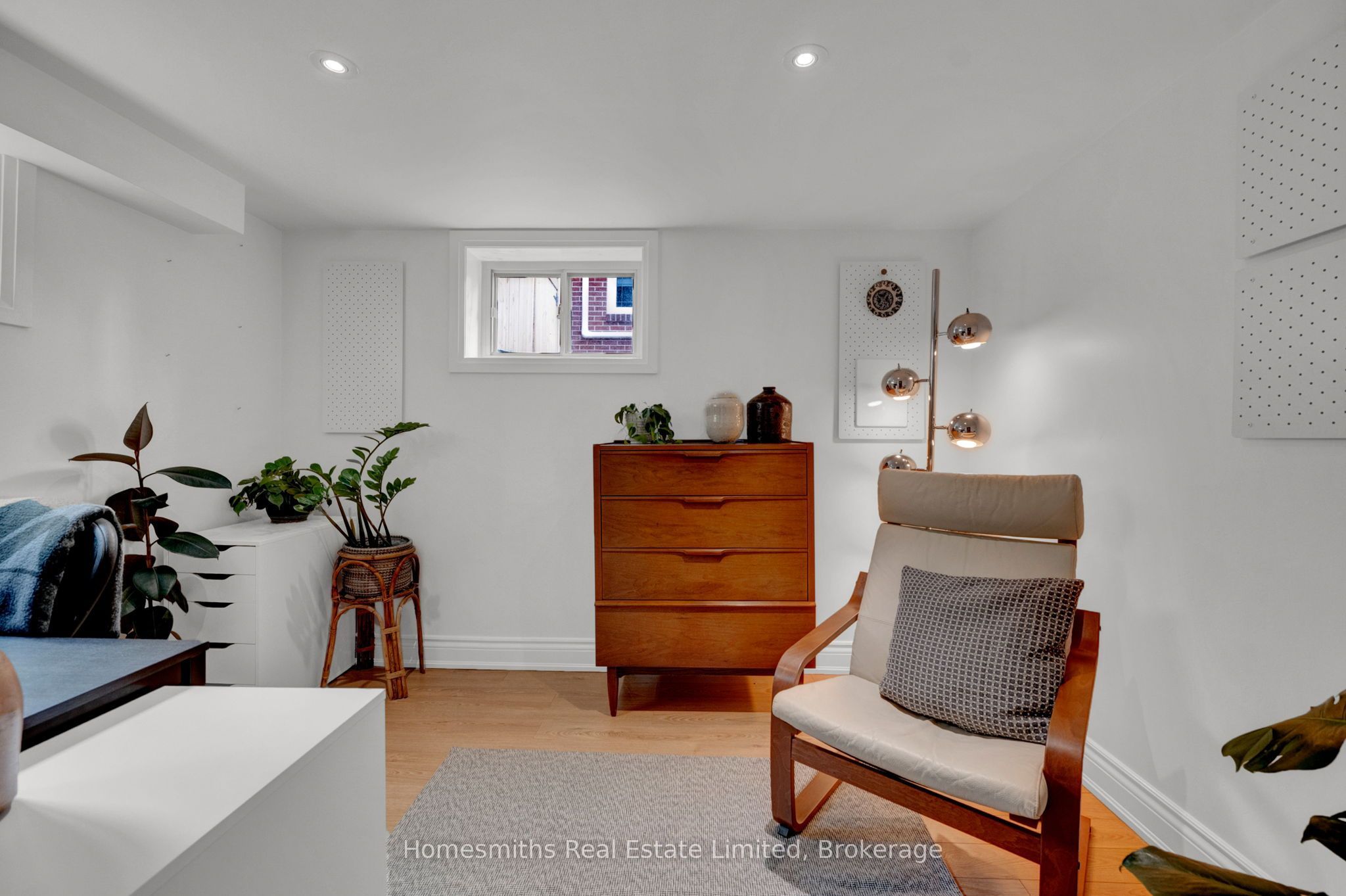 1 Edsall Avenue Property Photo 40