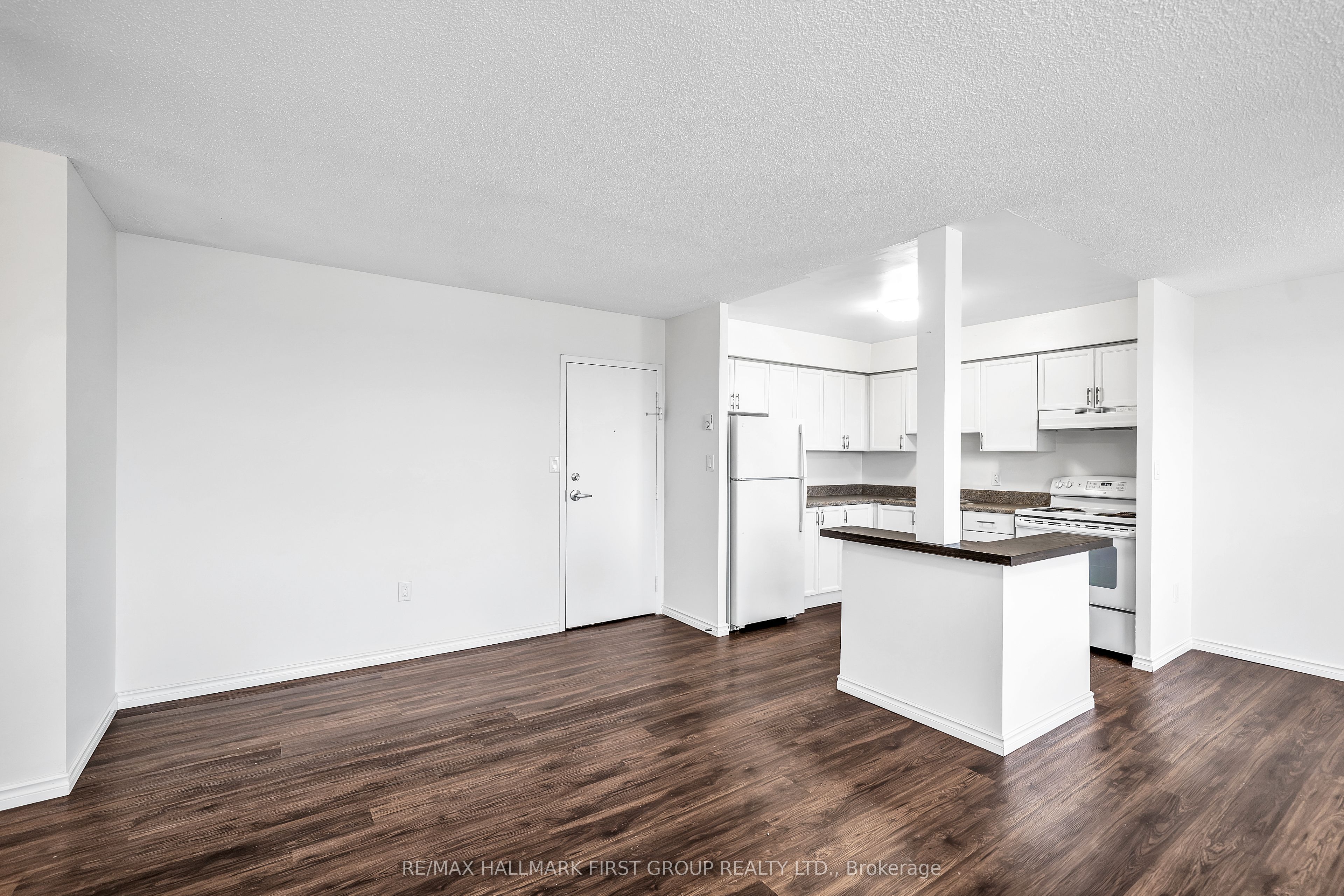 145 Liberty Street S 508 Property Photo 6