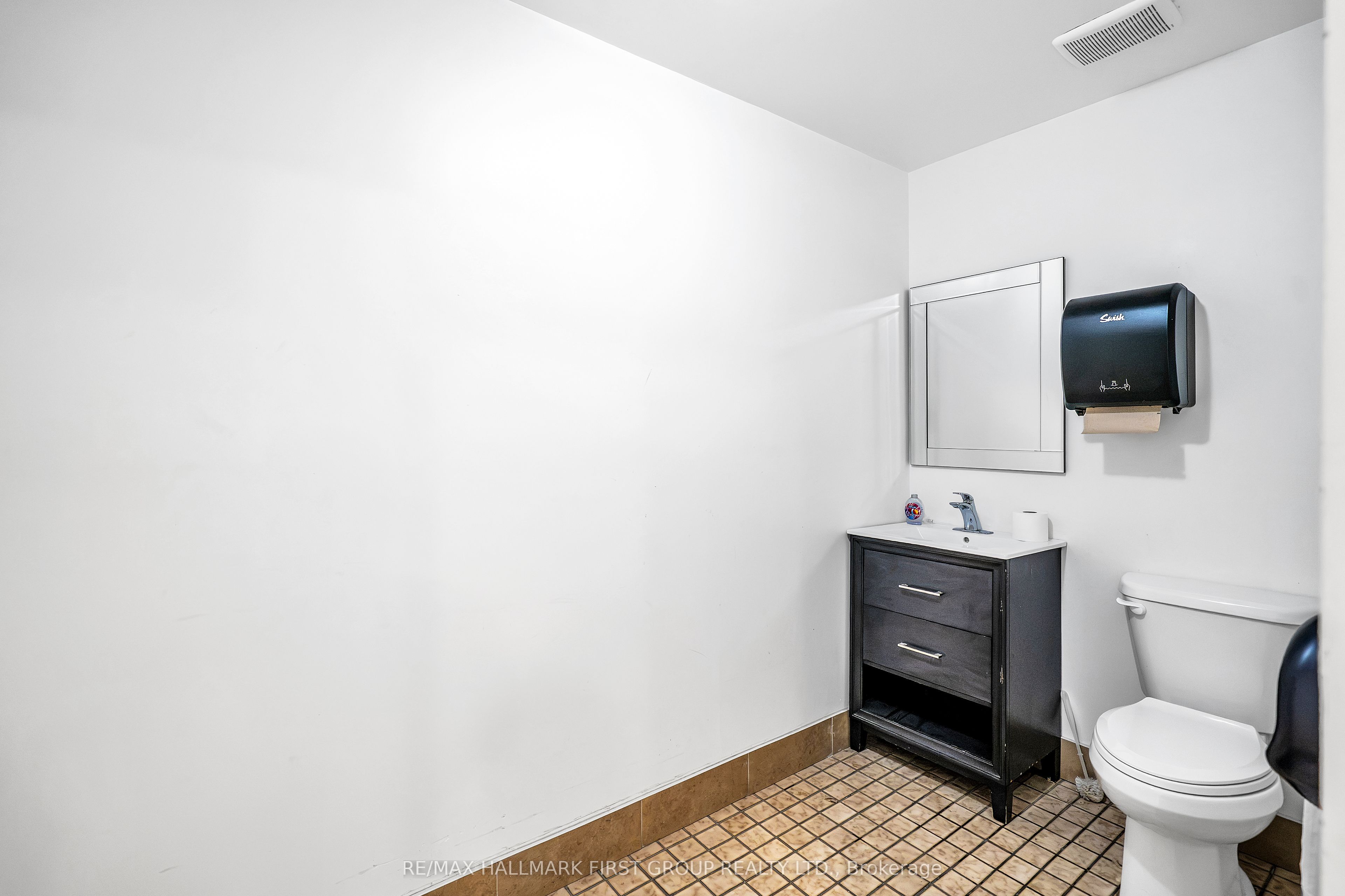 145 Liberty Street S 508 Property Photo 23