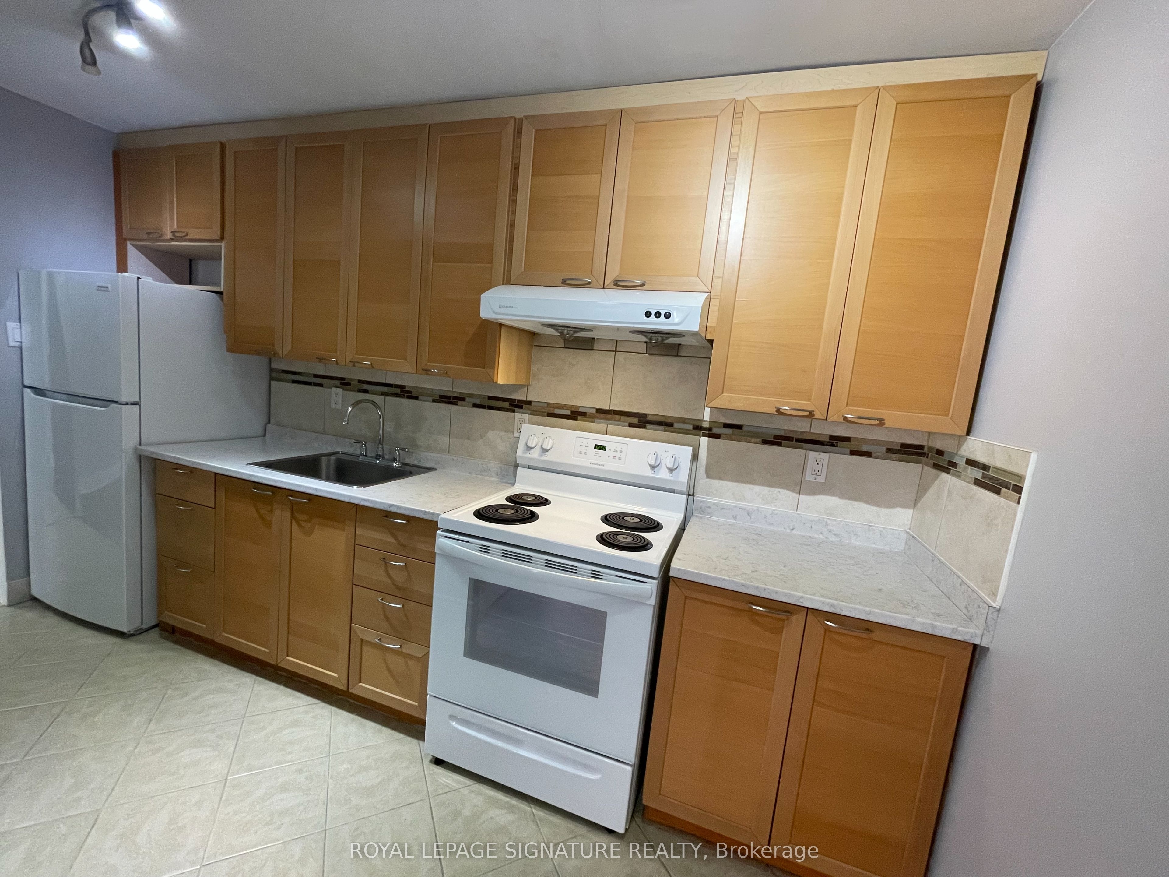100 Mornelle Court 1084 Property Photo 7