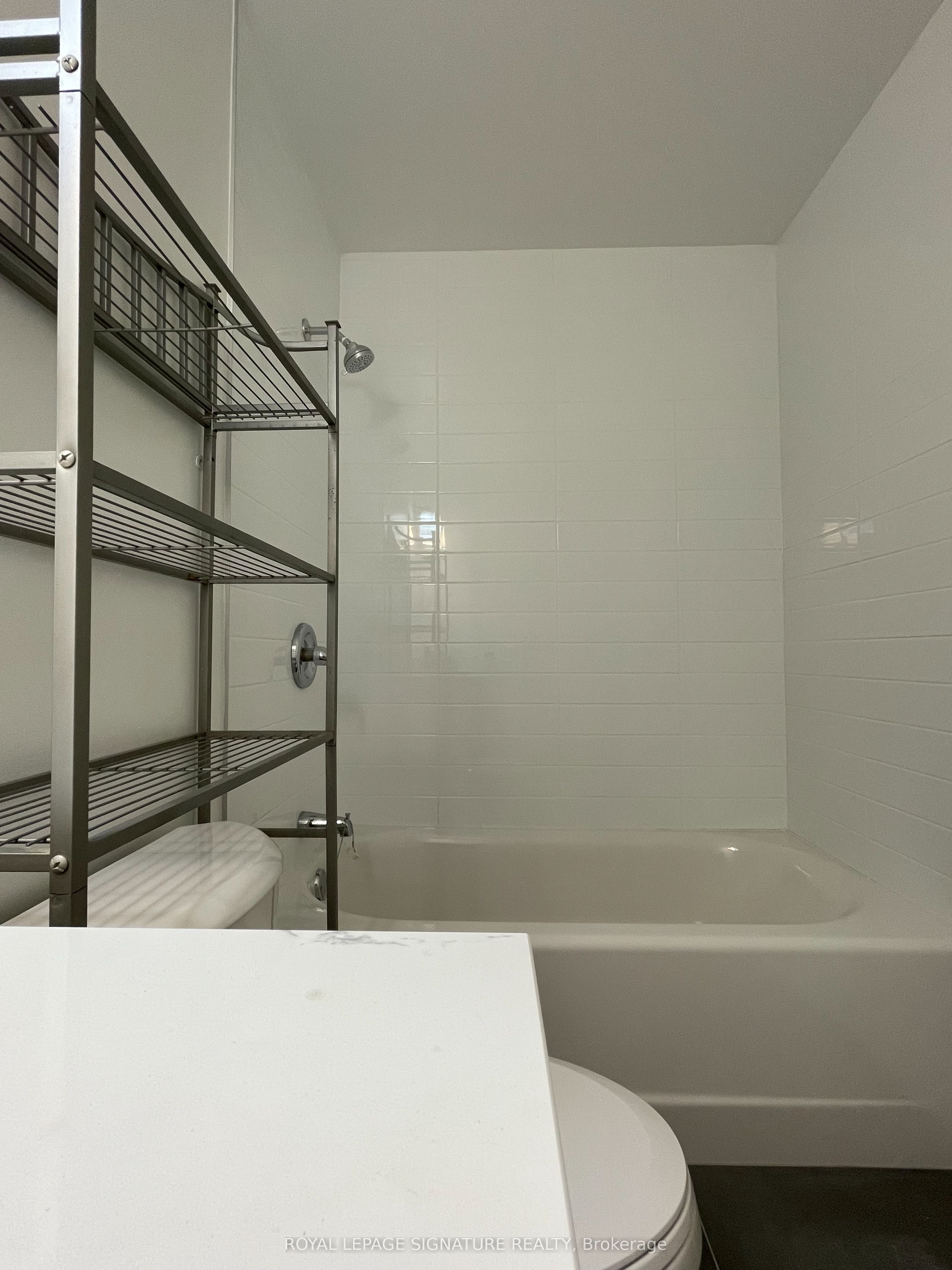 100 Mornelle Court 1084 Property Photo 14