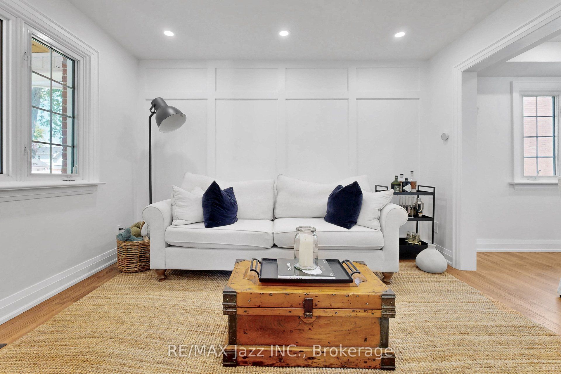559 Masson Street Property Photo 6