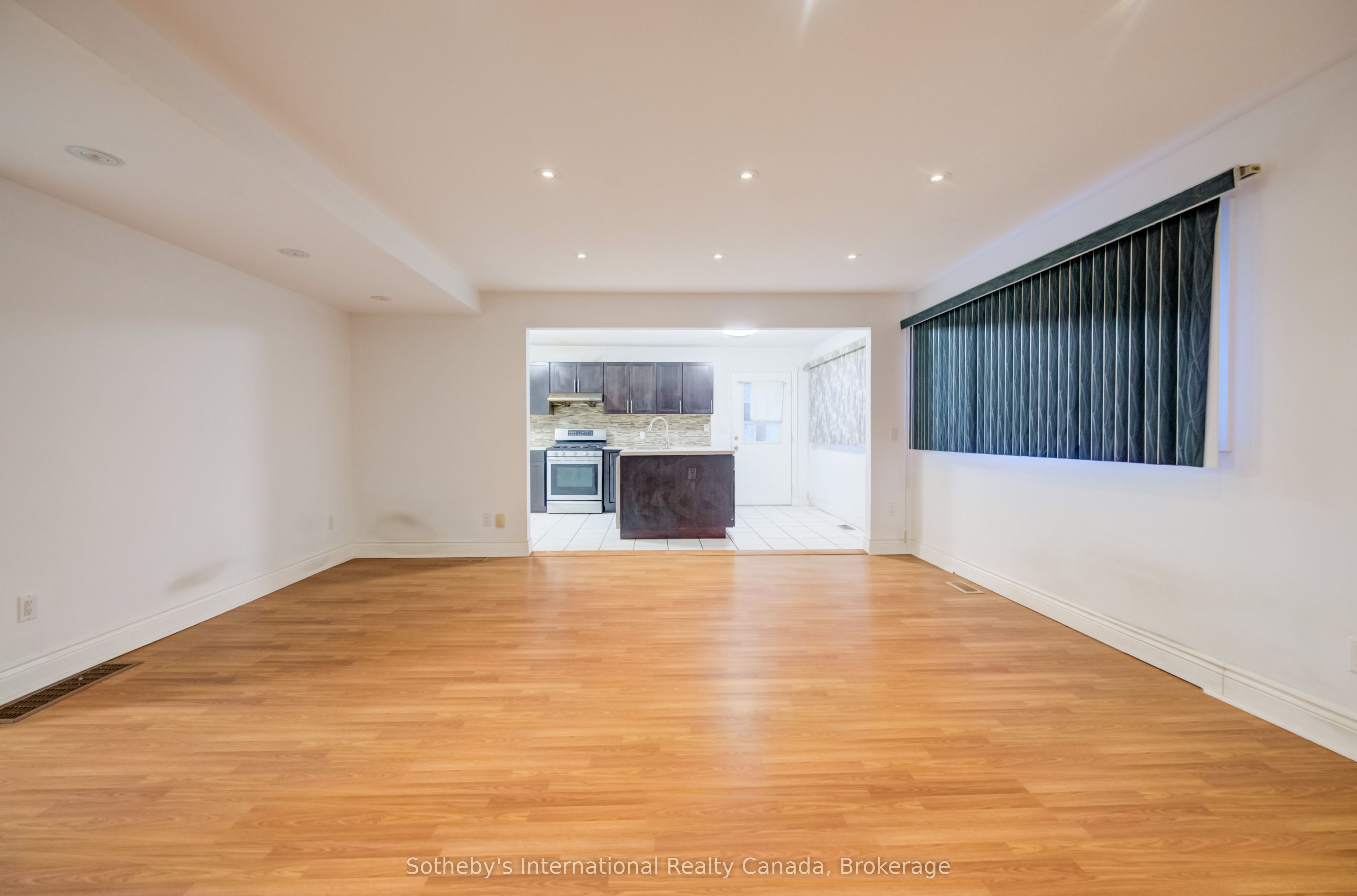 1478 Altona Road Property Photo 14