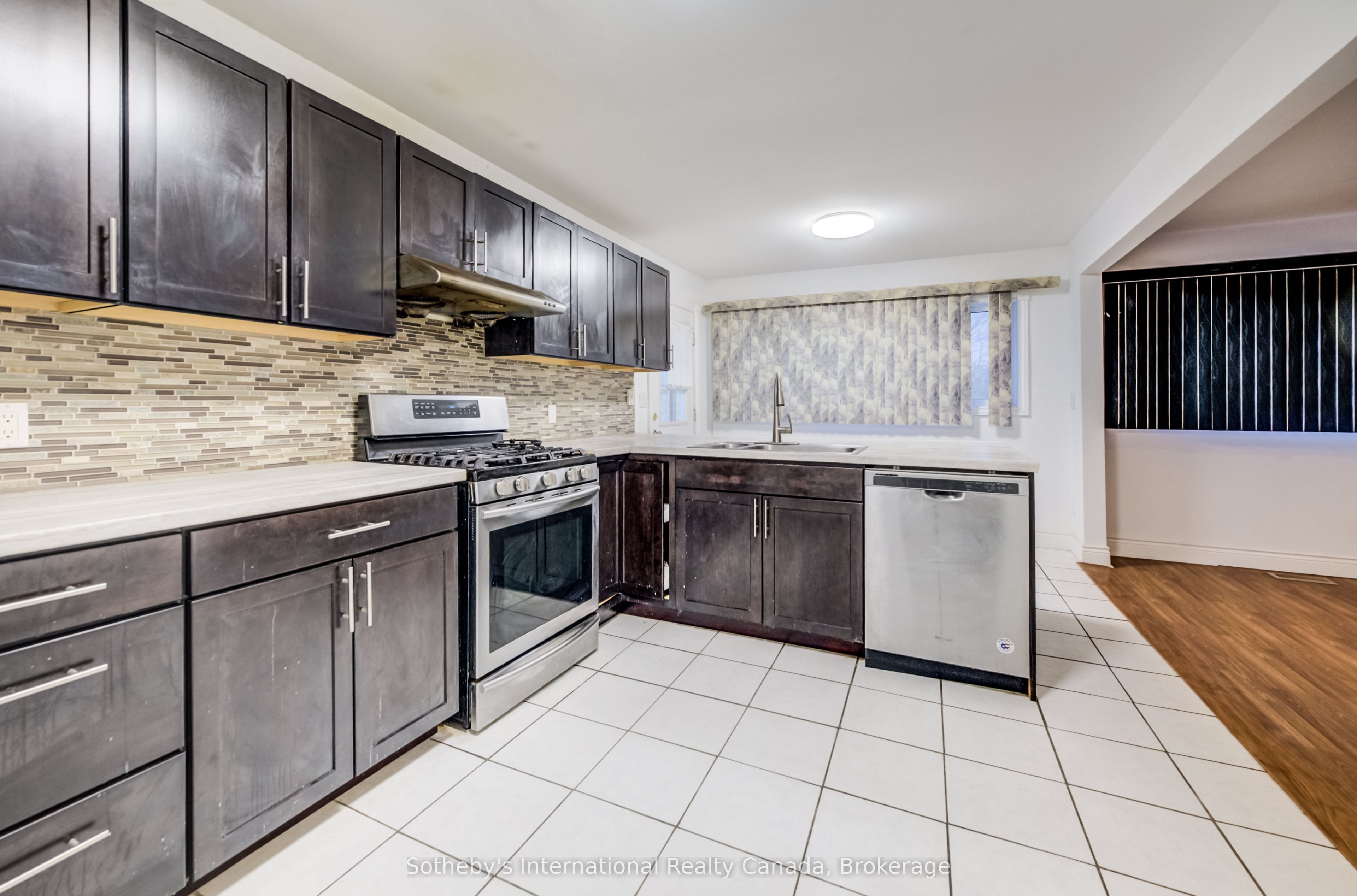 1478 Altona Road Property Photo 17