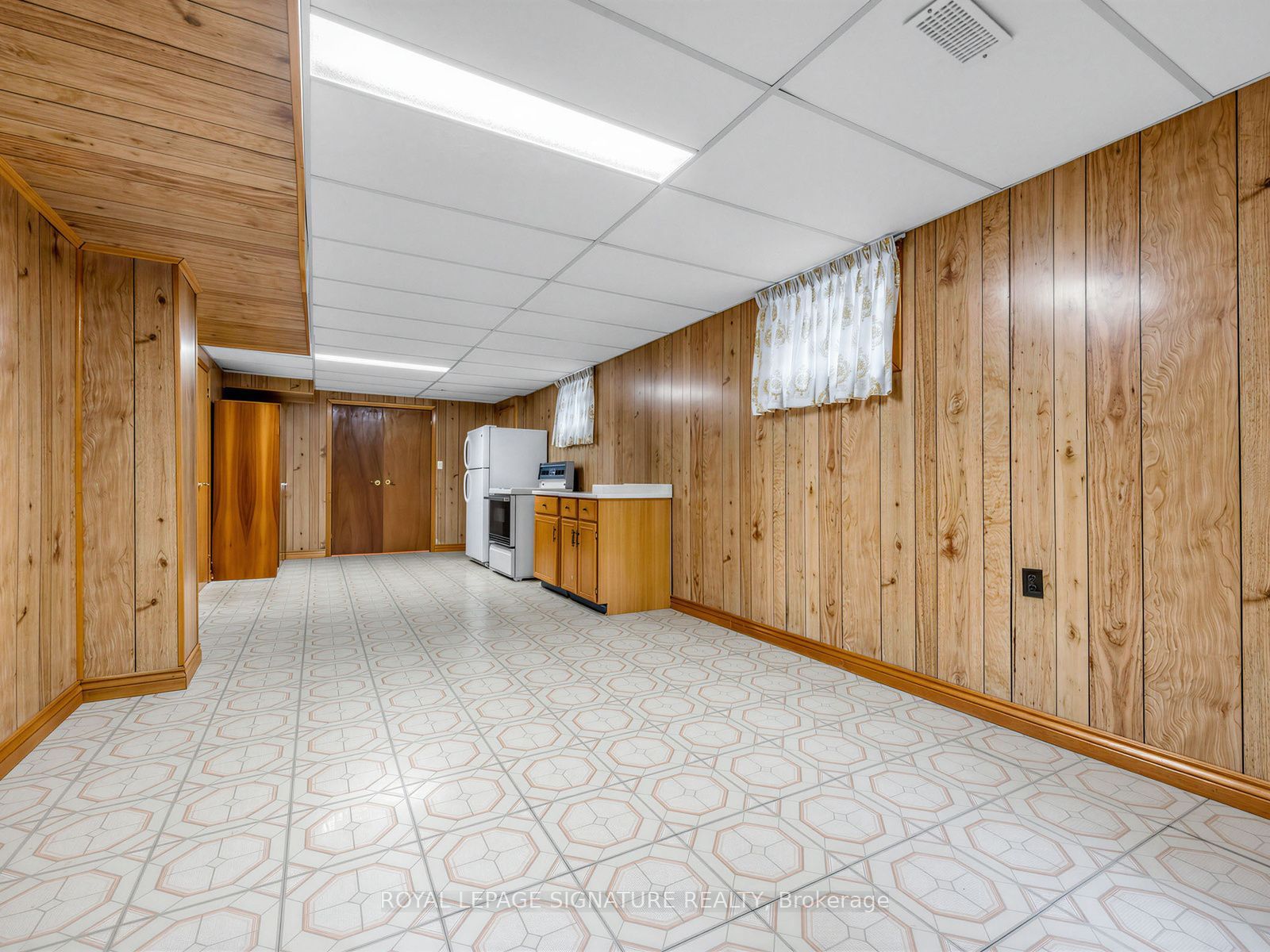 30 Invermarge Drive Property Photo 37