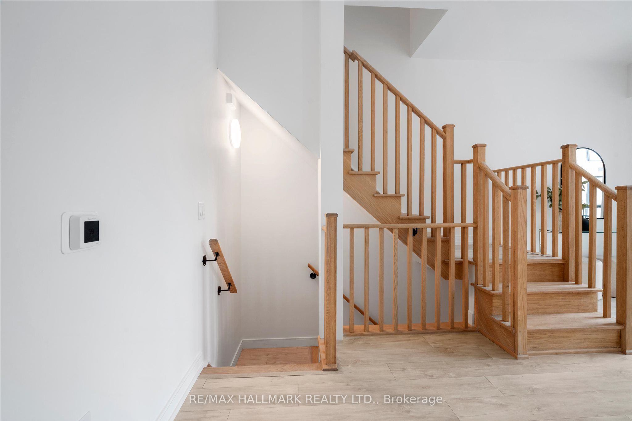 170 Clonmore Avenue 3 Property Photo 6