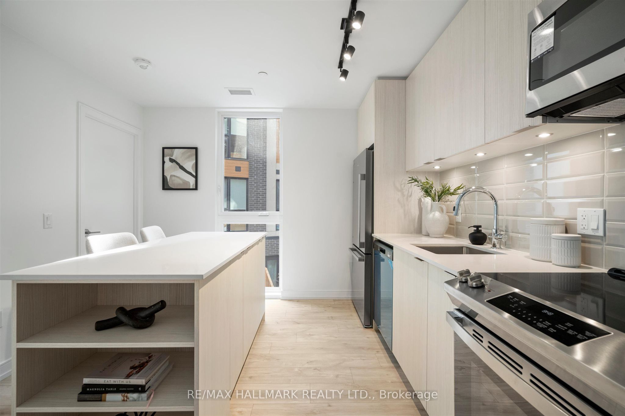170 Clonmore Avenue 3 Property Photo 12