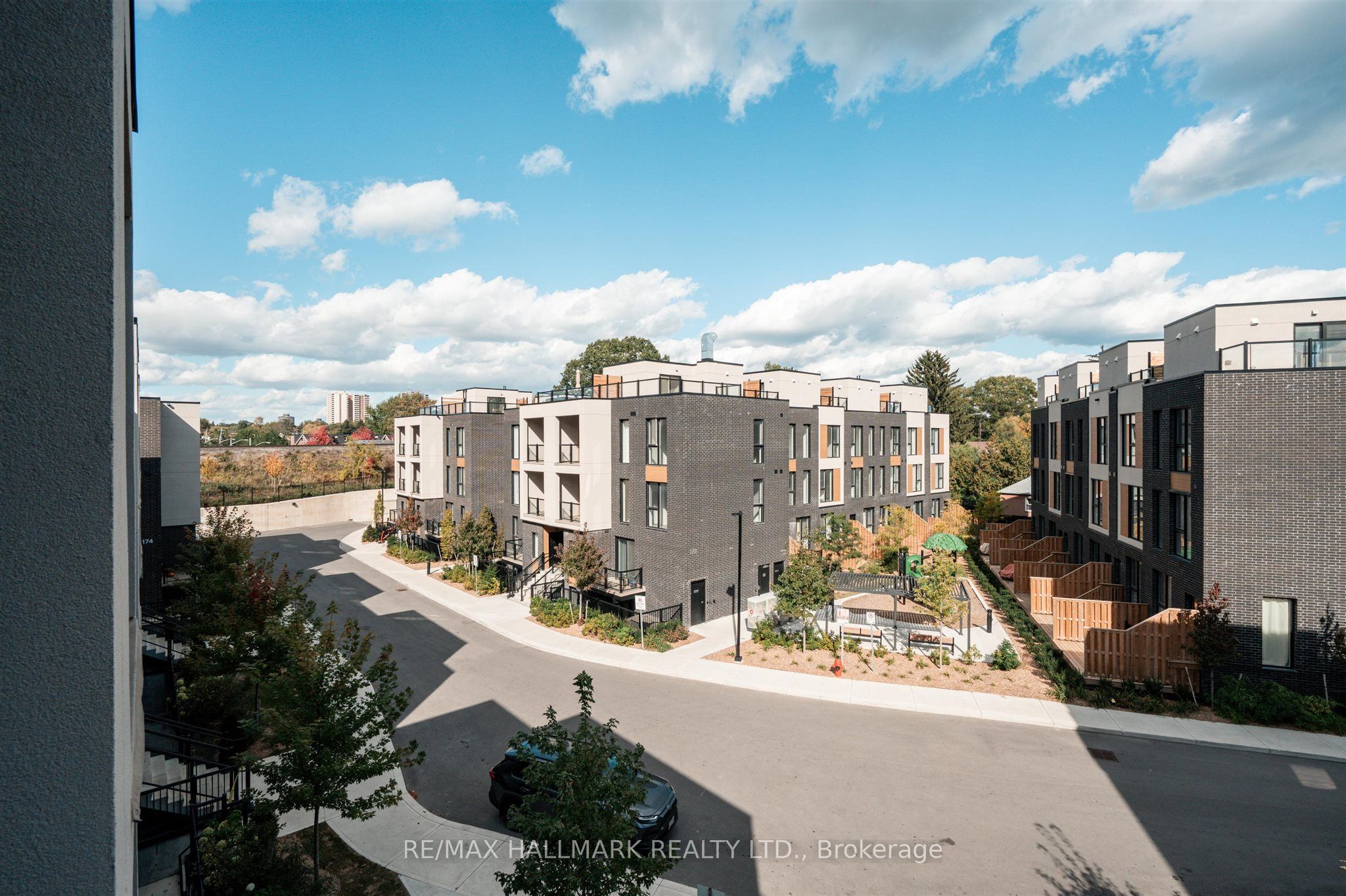 170 Clonmore Avenue 3 Property Photo 29