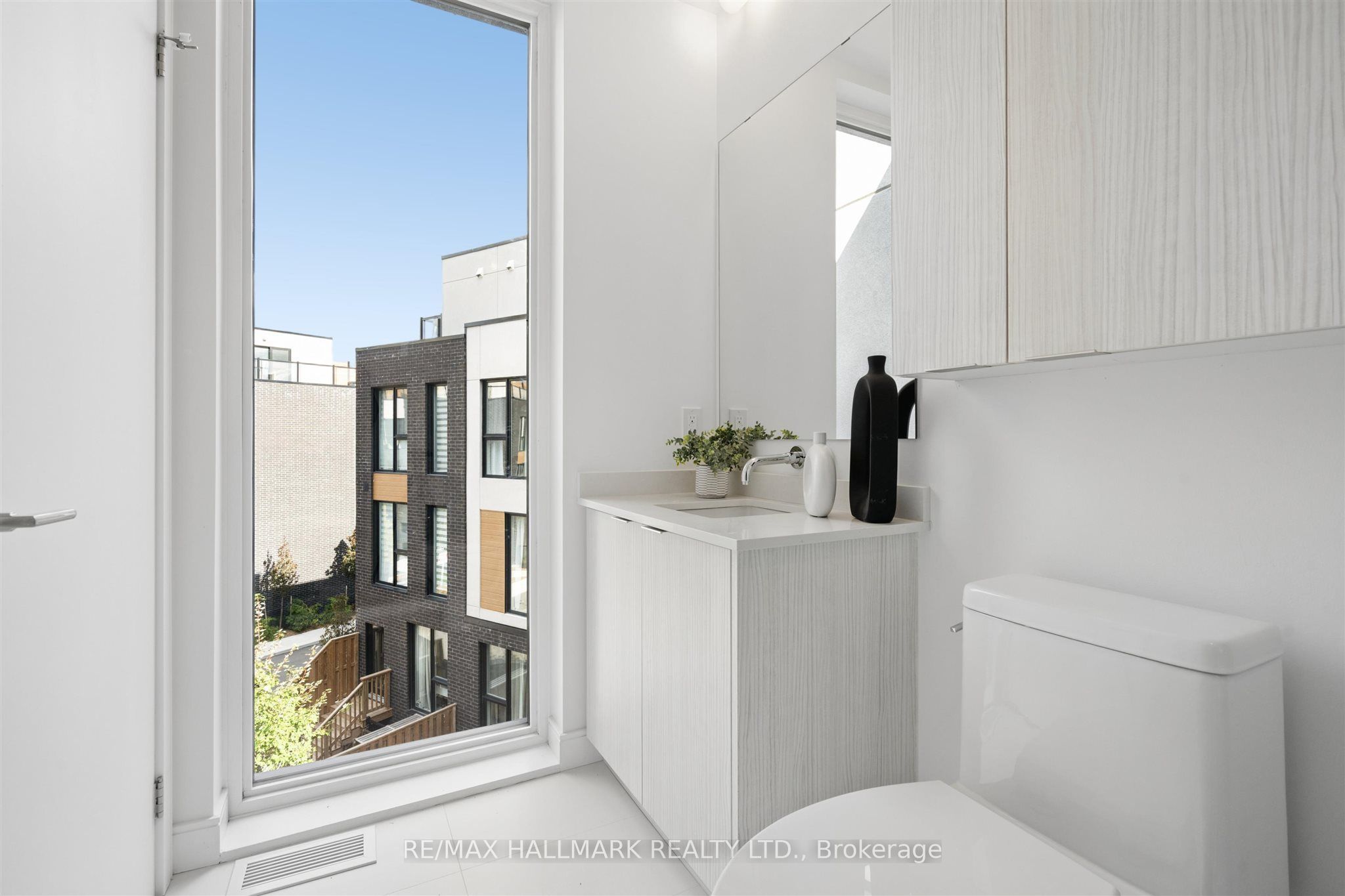 170 Clonmore Avenue 3 Property Photo 31
