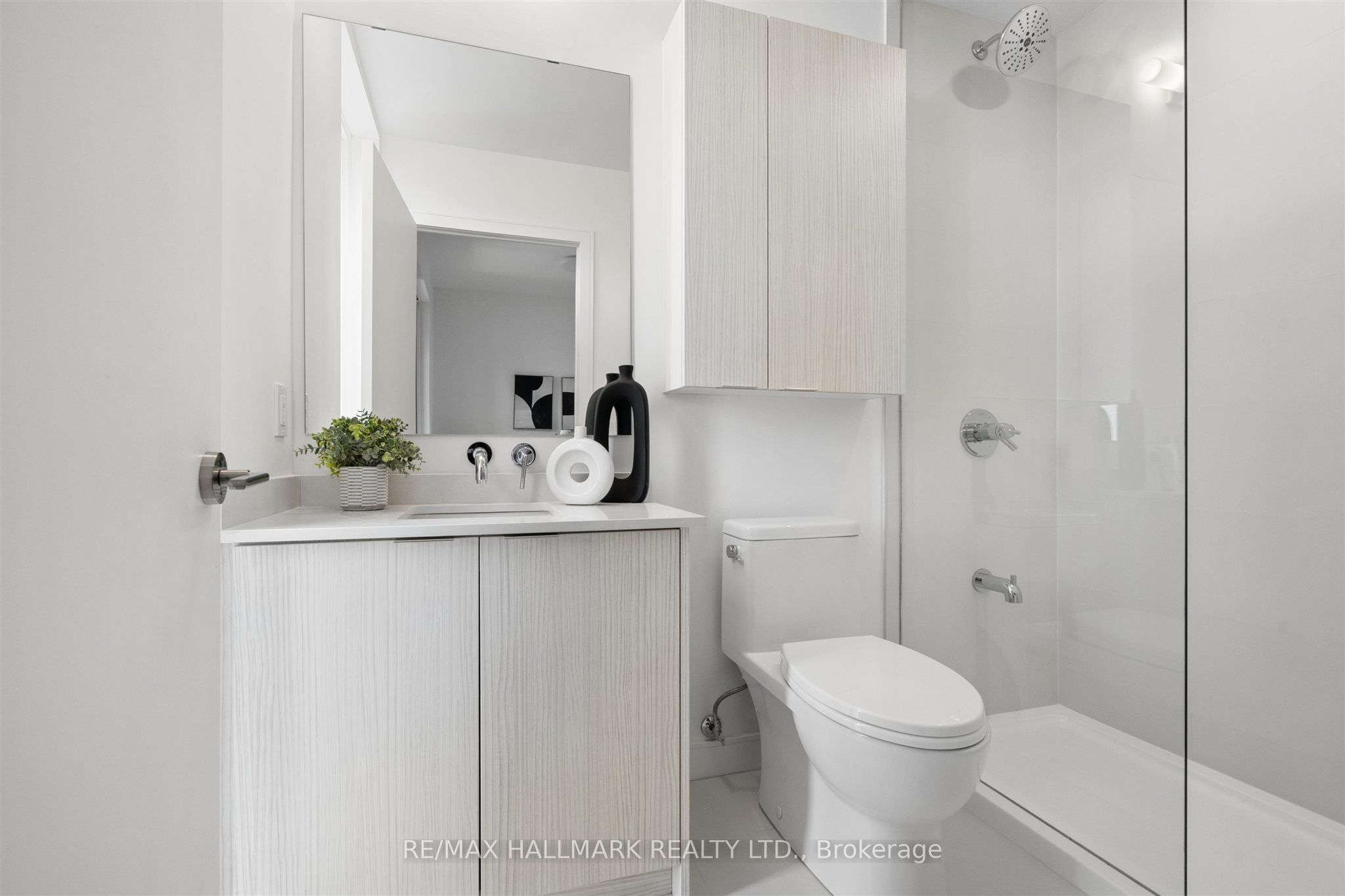170 Clonmore Avenue 3 Property Photo 34
