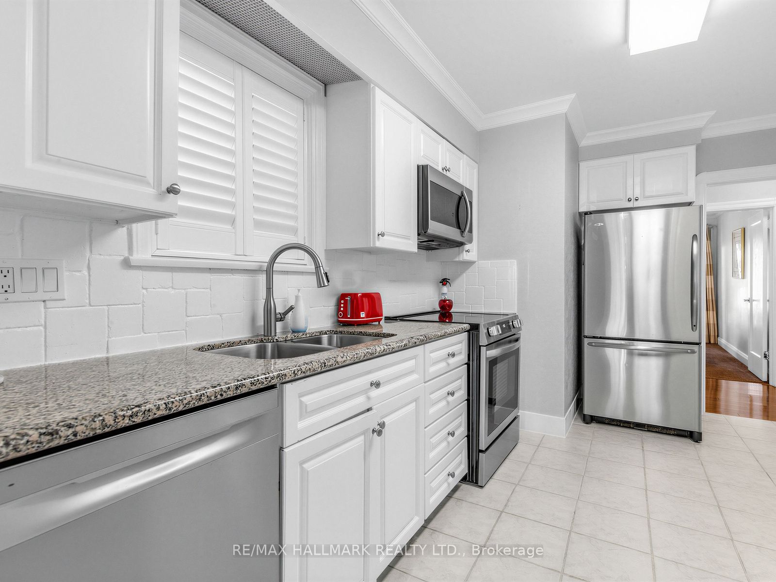 224 O' Connor Drive Property Photo 12