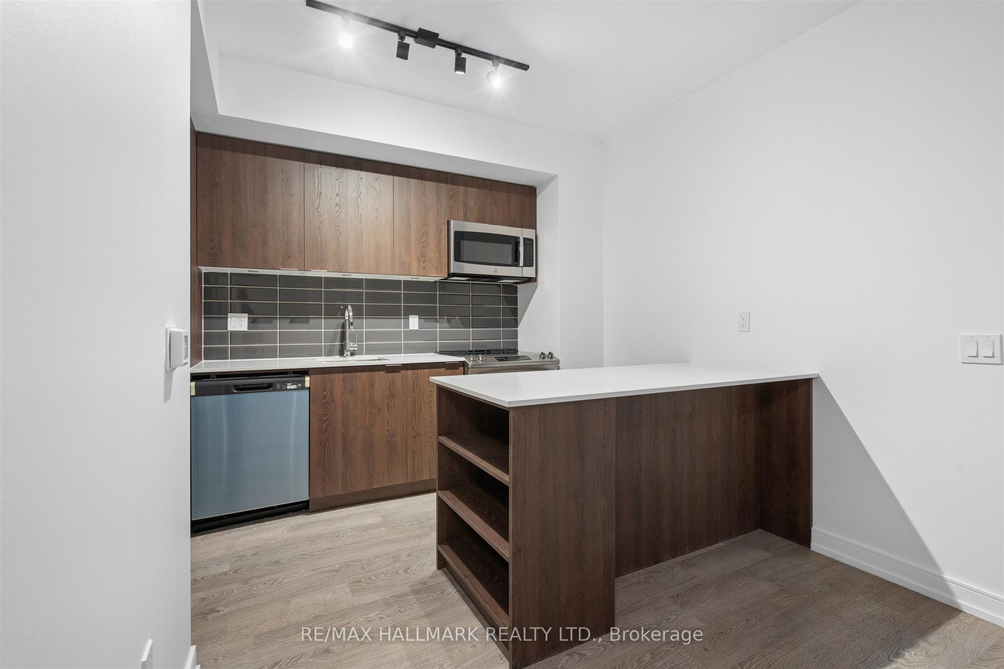 170 Clonmore Drive 13 Property Photo 18