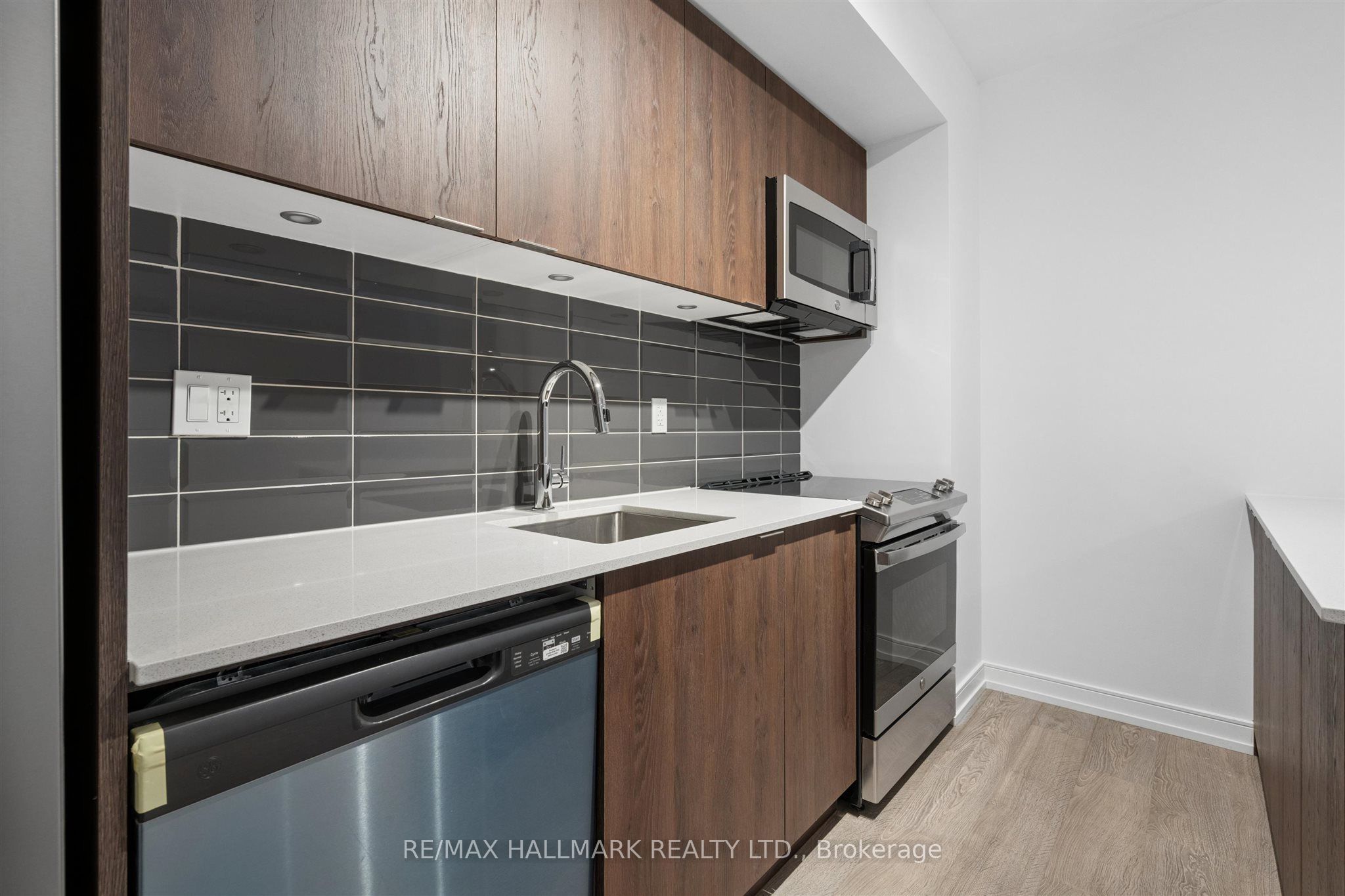 170 Clonmore Drive 13 Property Photo 20