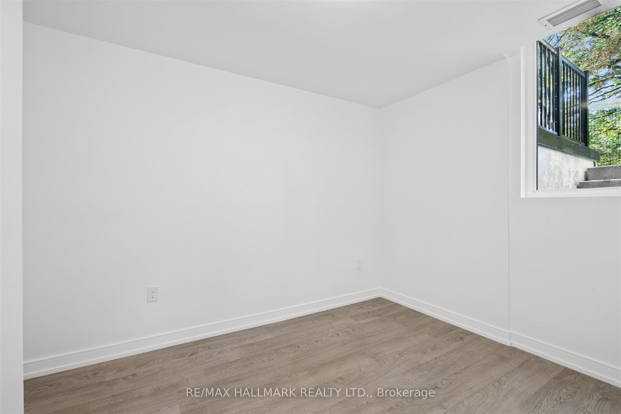 170 Clonmore Drive 13 Property Photo 27