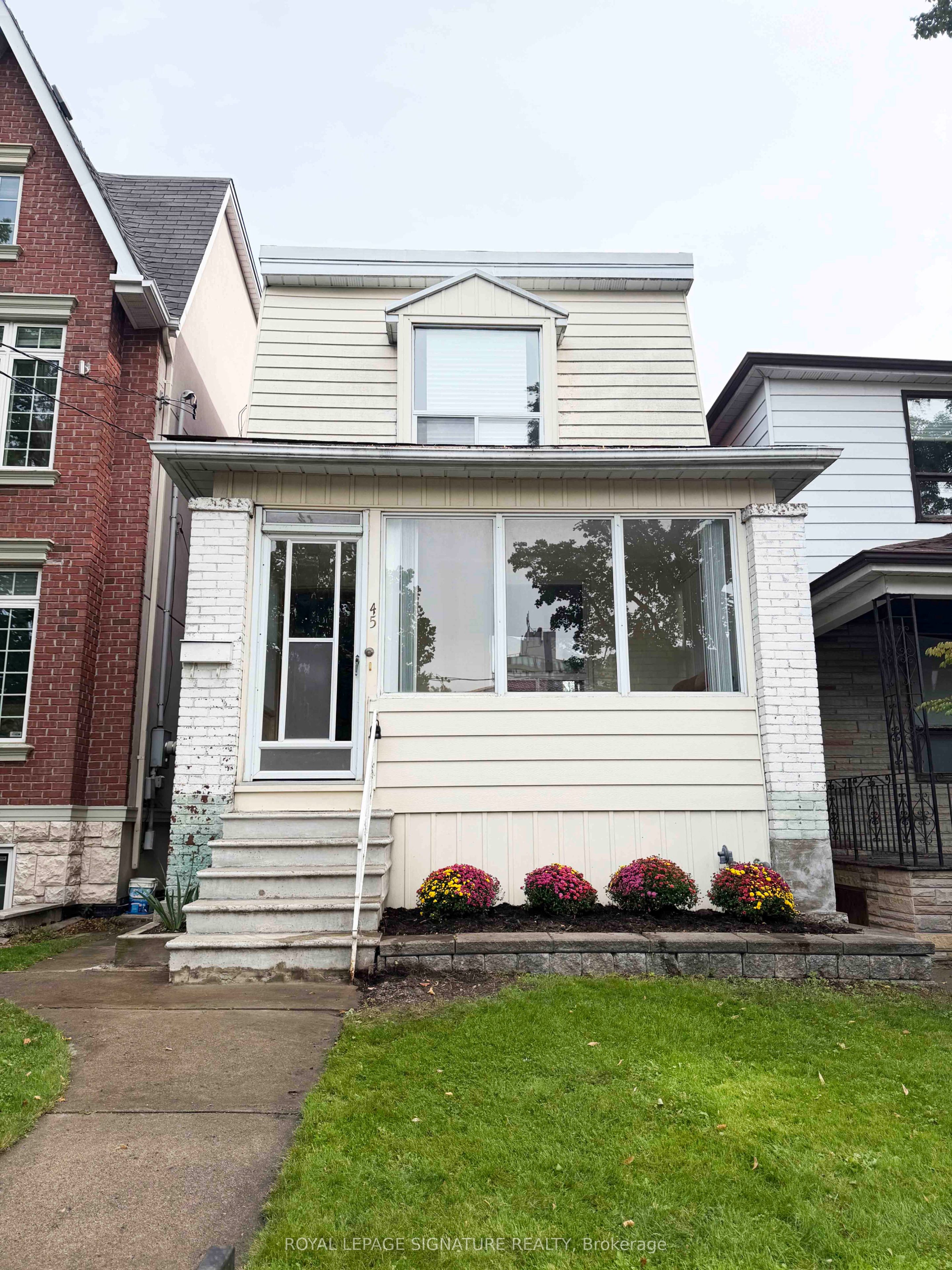 45 Eaton Avenue Property Photo 2