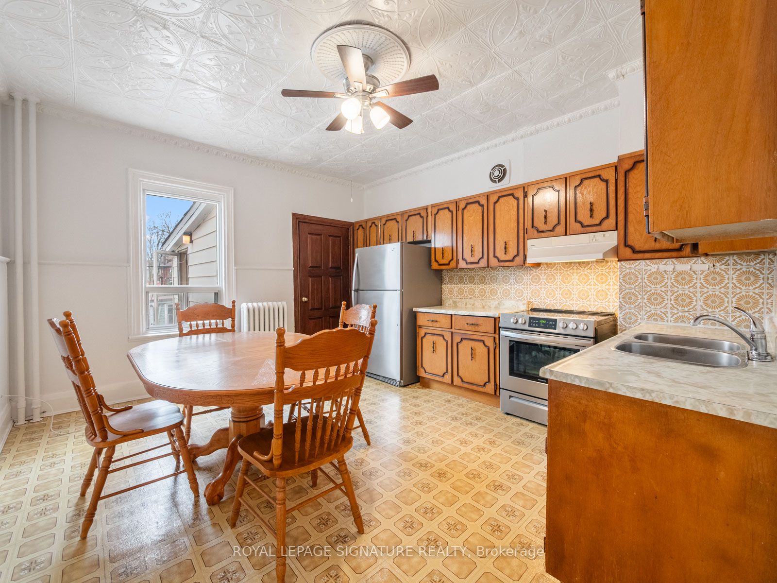 45 Eaton Avenue Property Photo 14