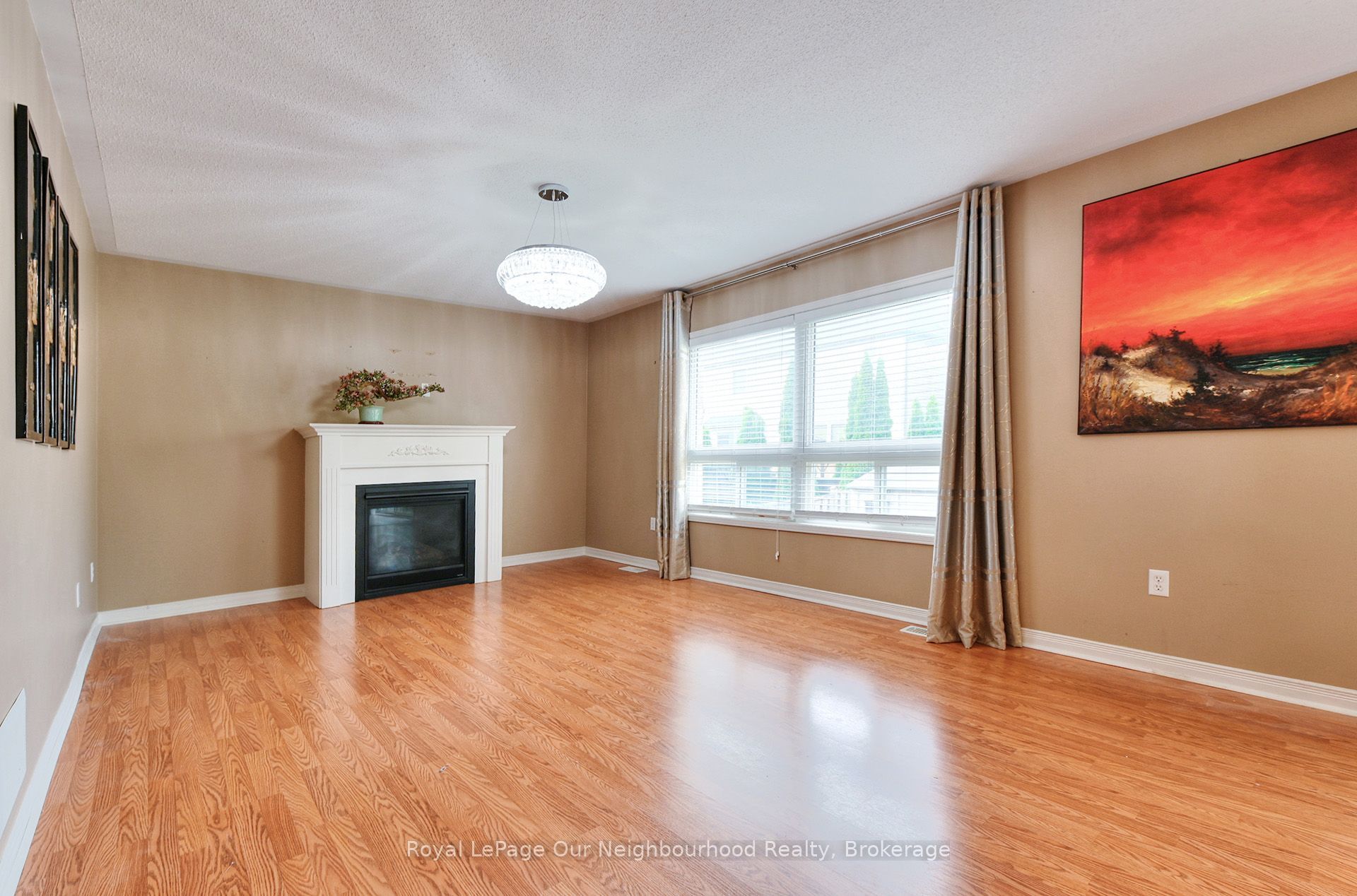 586 Oldman Road Property Photo 8