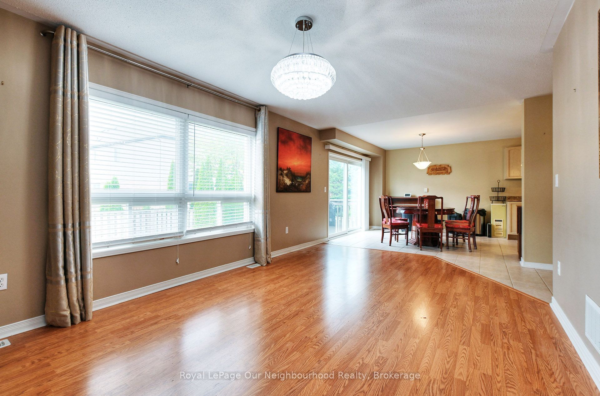 586 Oldman Road Property Photo 9