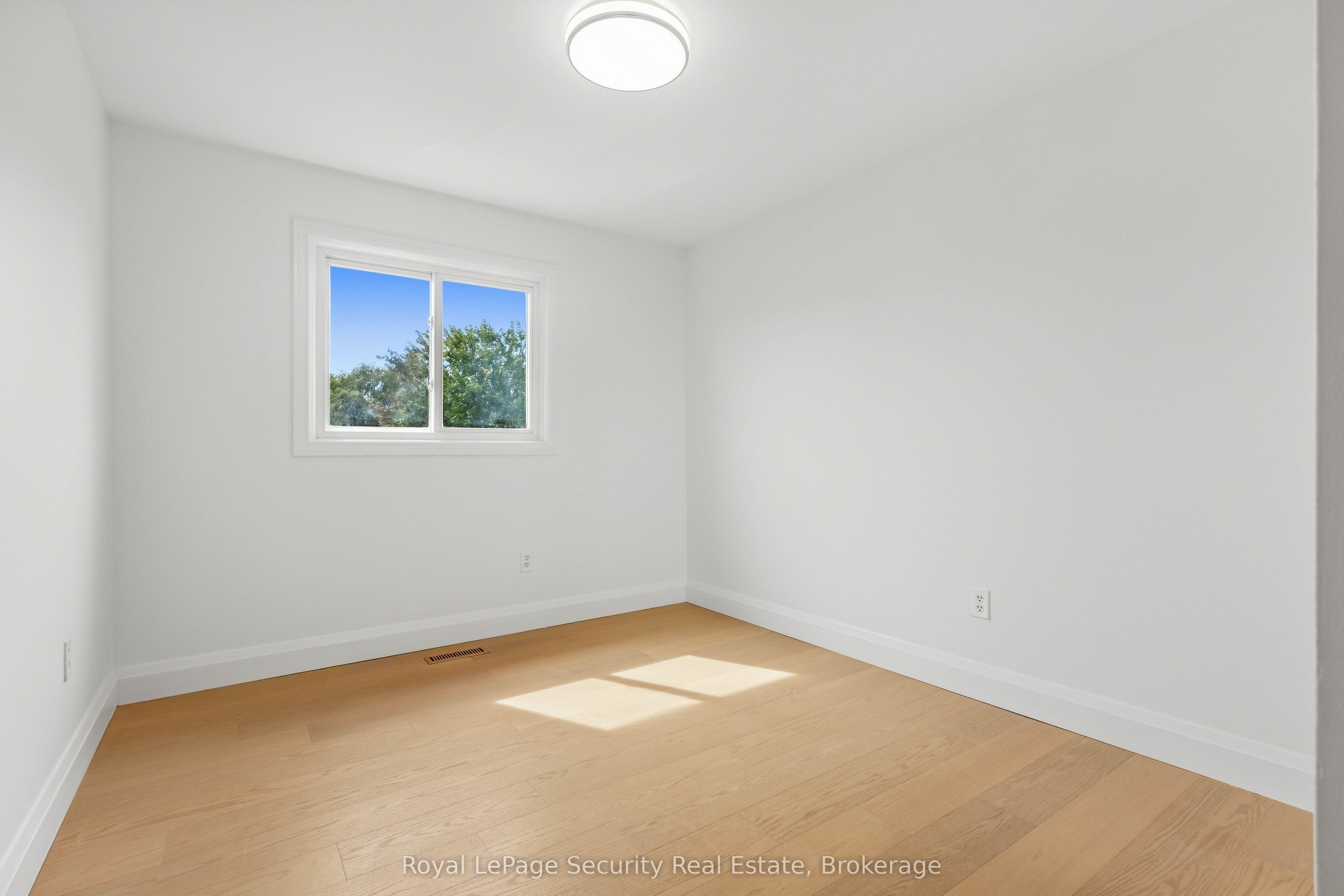 1177 Tanzer Court Property Photo 27