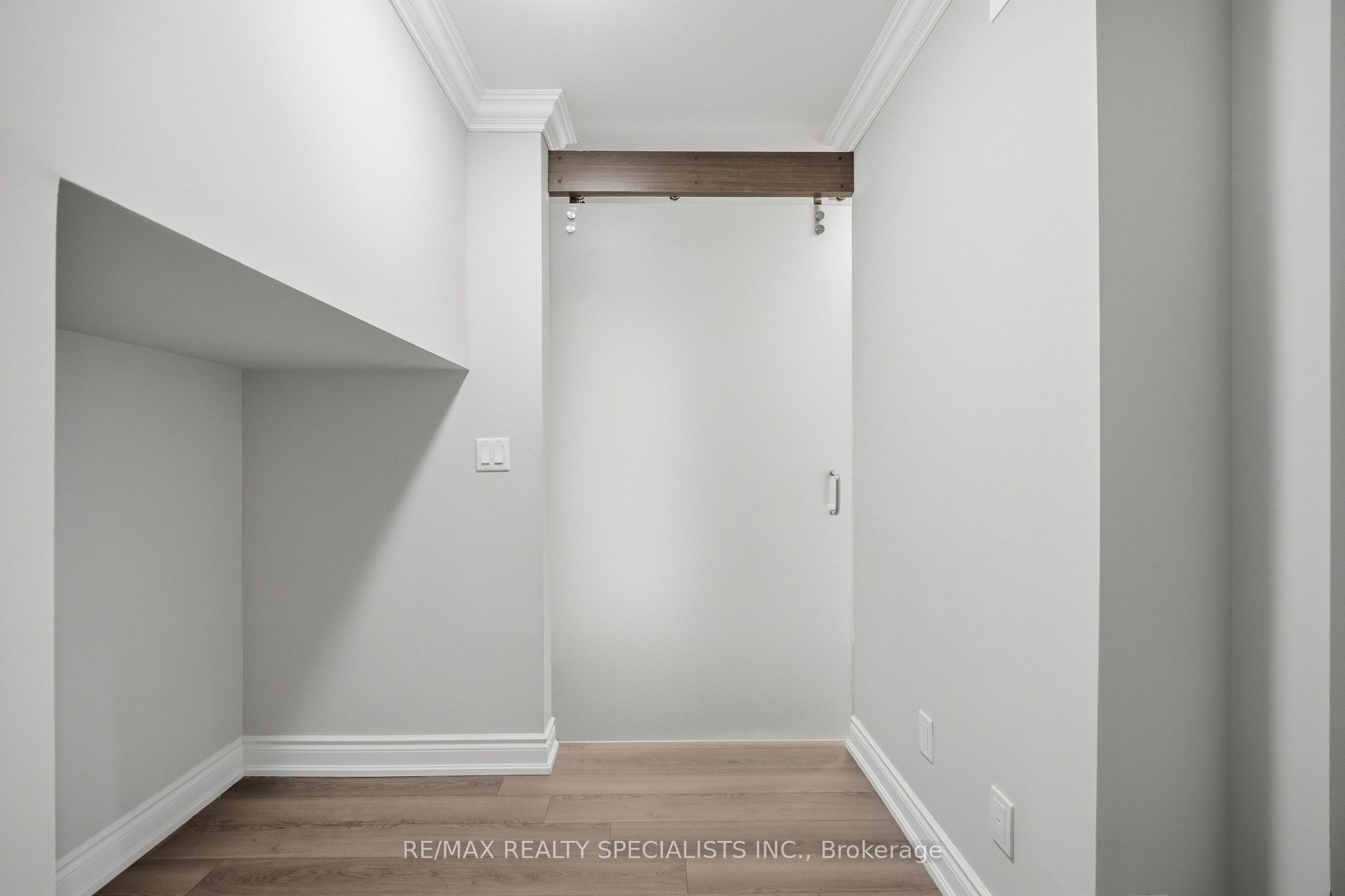 21 Brookhouse Drive 304 Property Photo 16