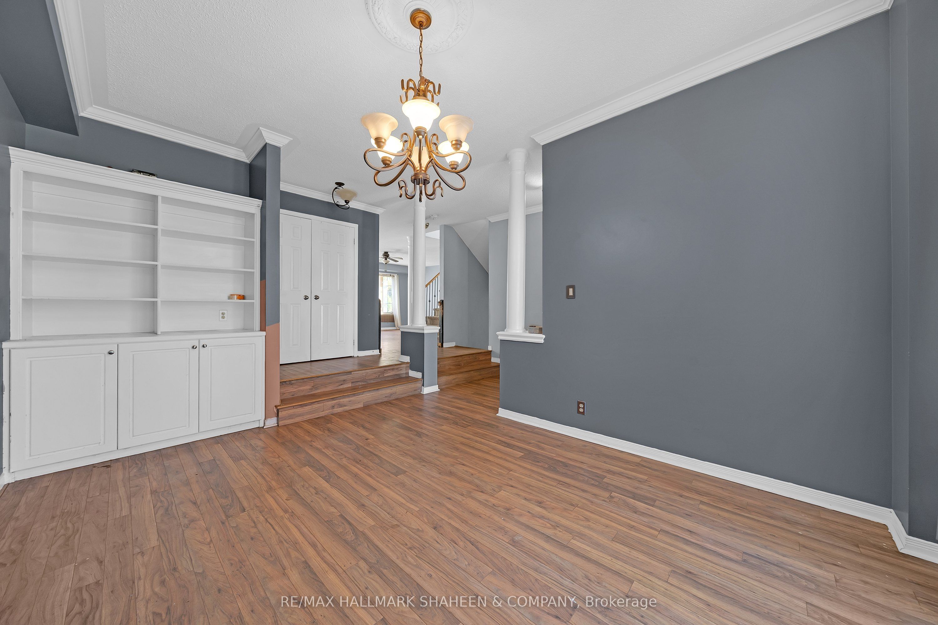 1529 Skyview Street Property Photo 5