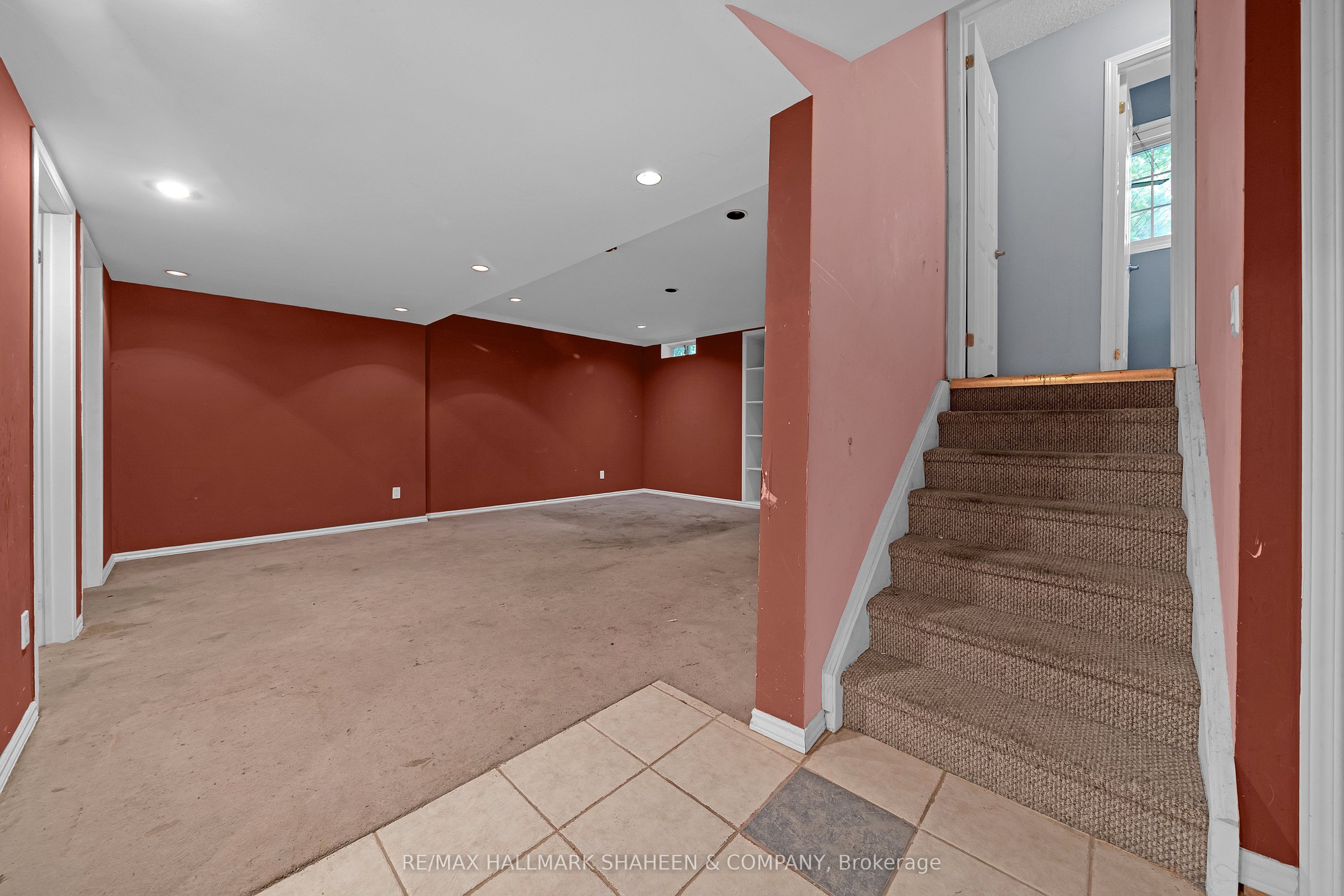 1529 Skyview Street Property Photo 28