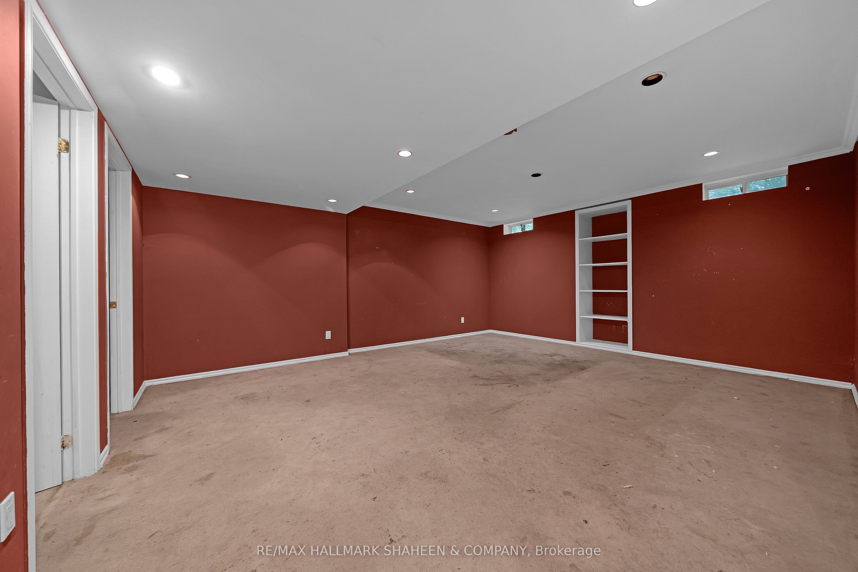 1529 Skyview Street Property Photo 29