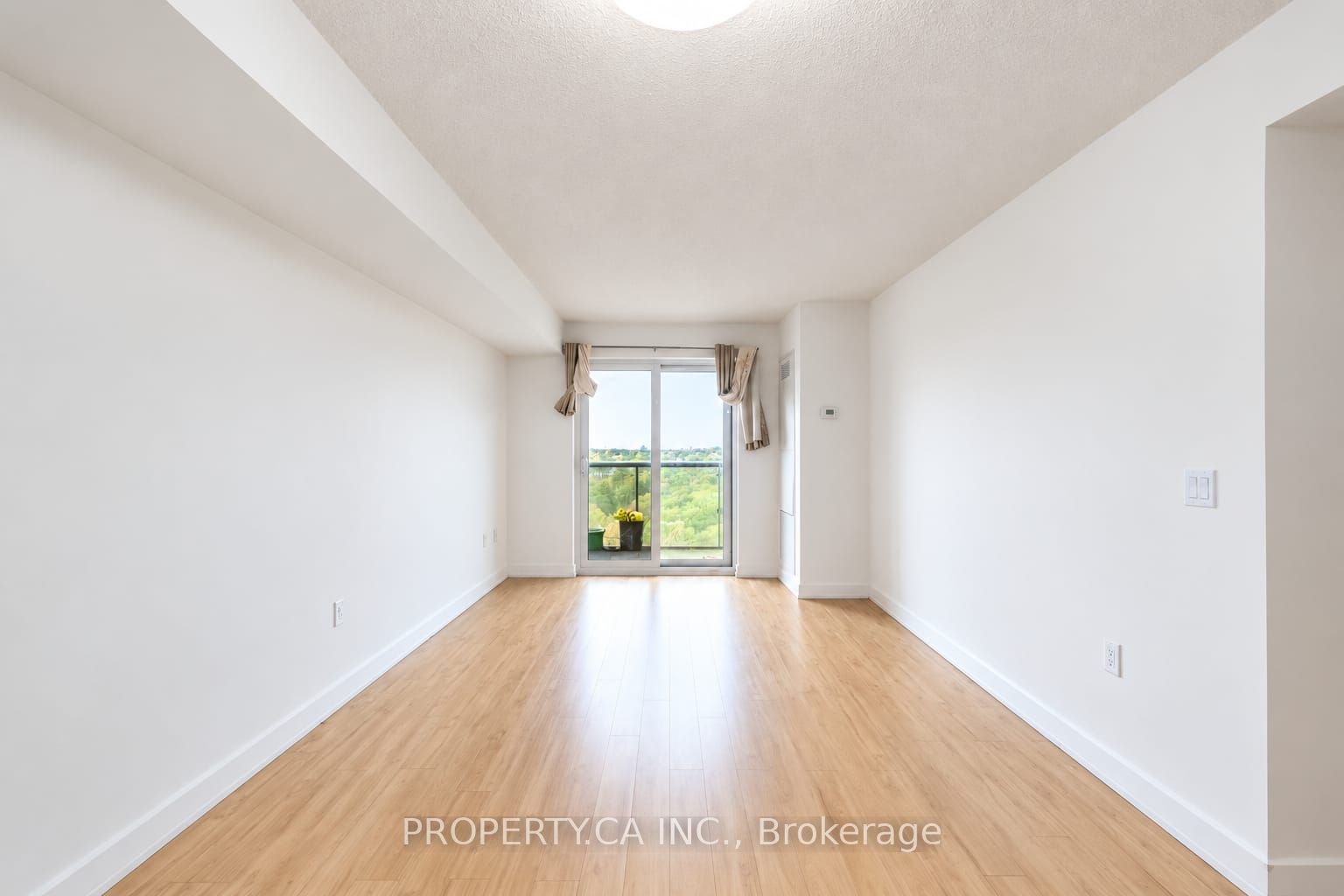 1346 Danforth Road 1209 Property Photo 7
