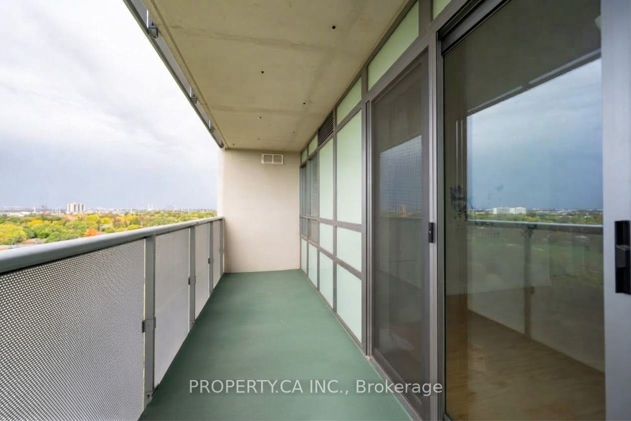 1346 Danforth Road 1209 Property Photo 15