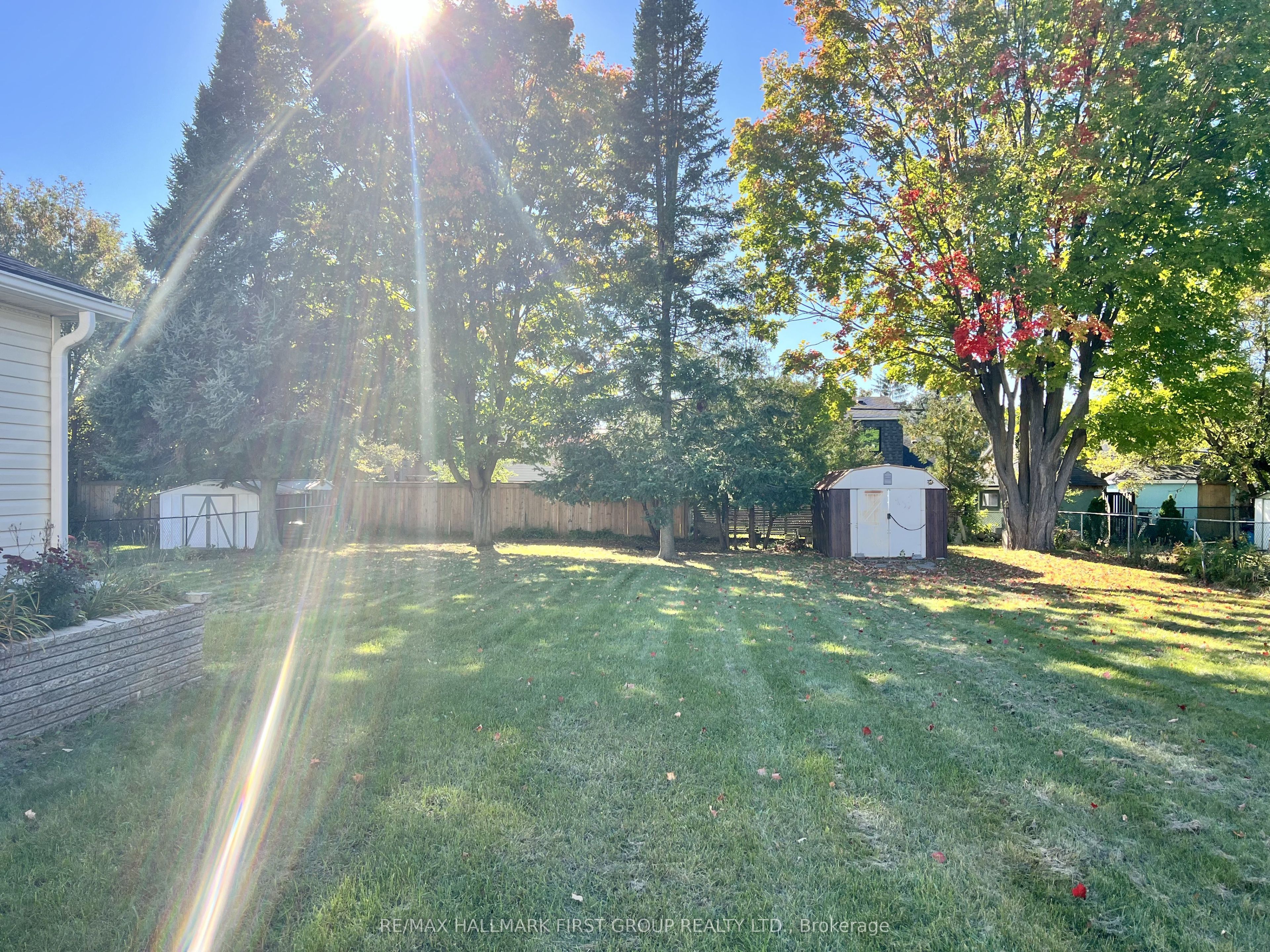 1984 Glendale Drive Property Photo 32