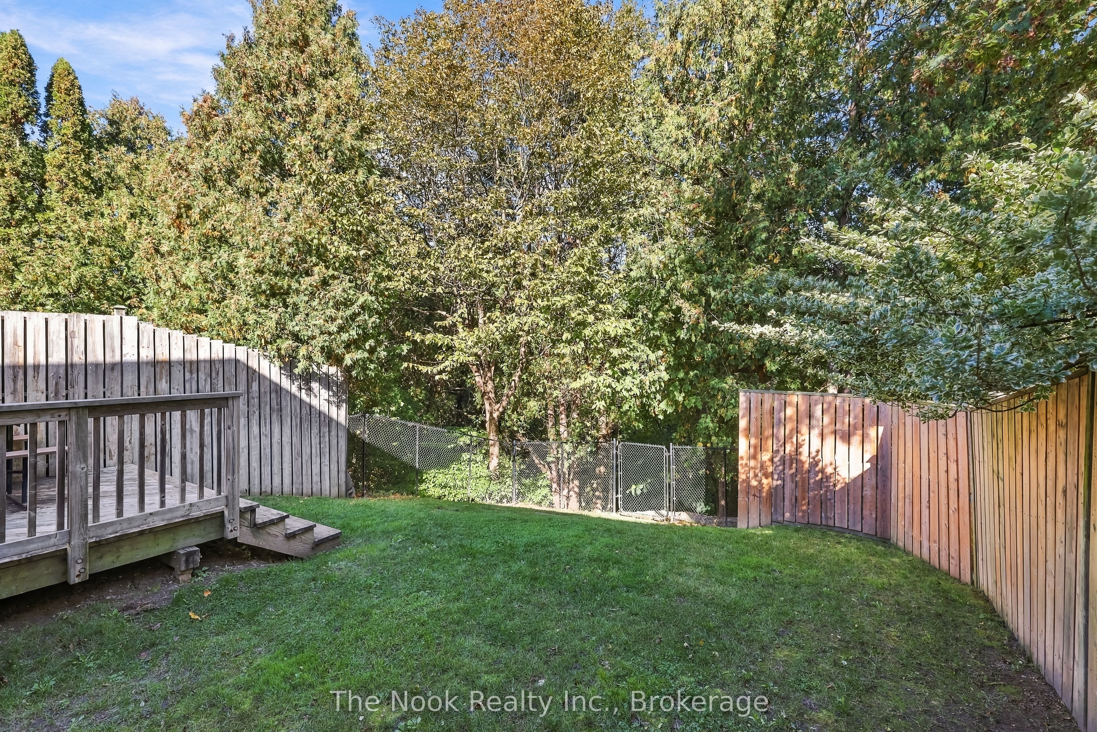 293 Brighton Court Property Photo 44