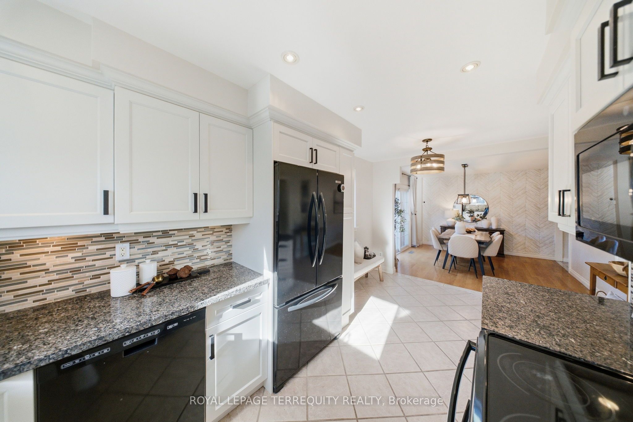 1794 Meadowview Avenue Property Photo 13