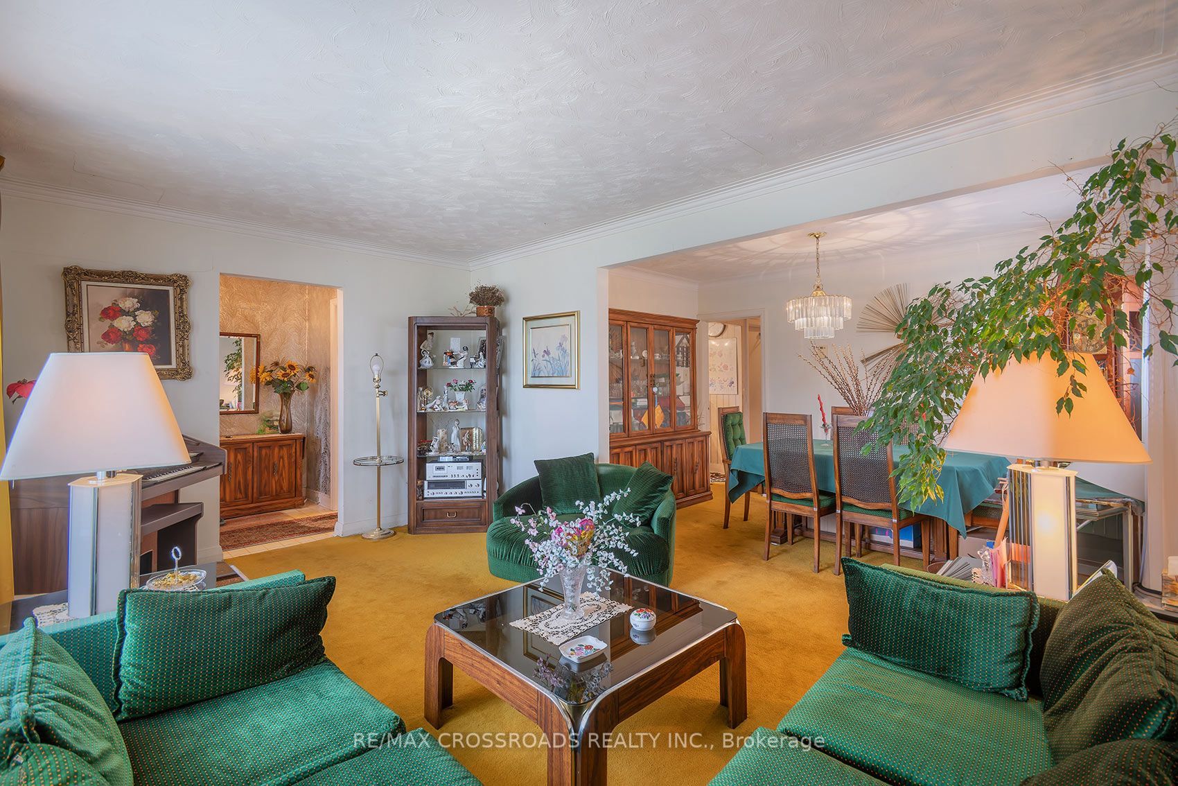 1028 Kennedy Road Property Photo 9