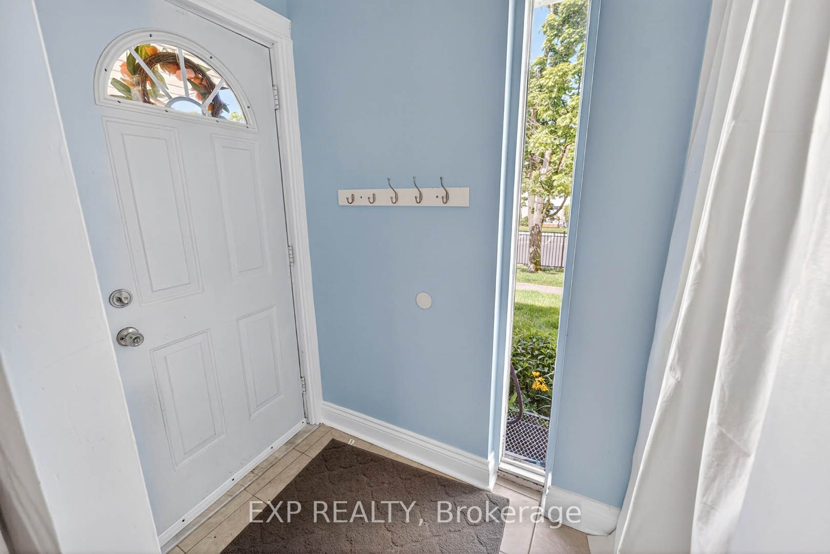 925 Bayly Street 36 Property Photo 6