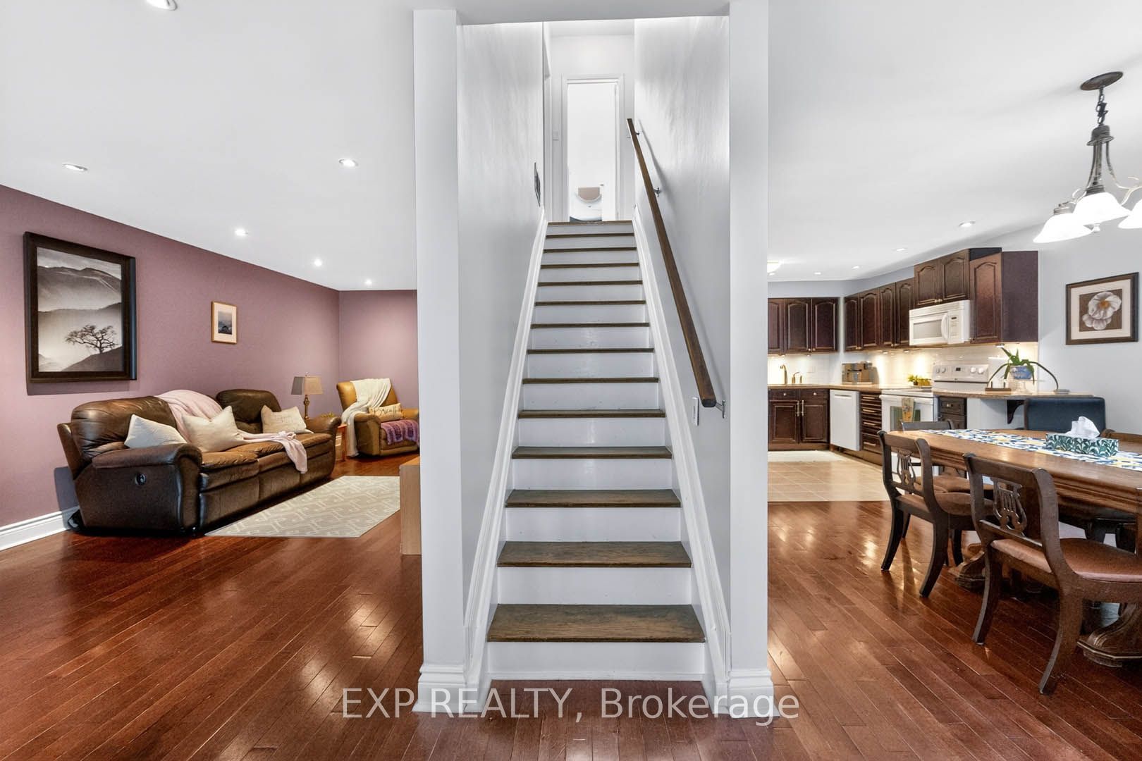925 Bayly Street 36 Property Photo 19