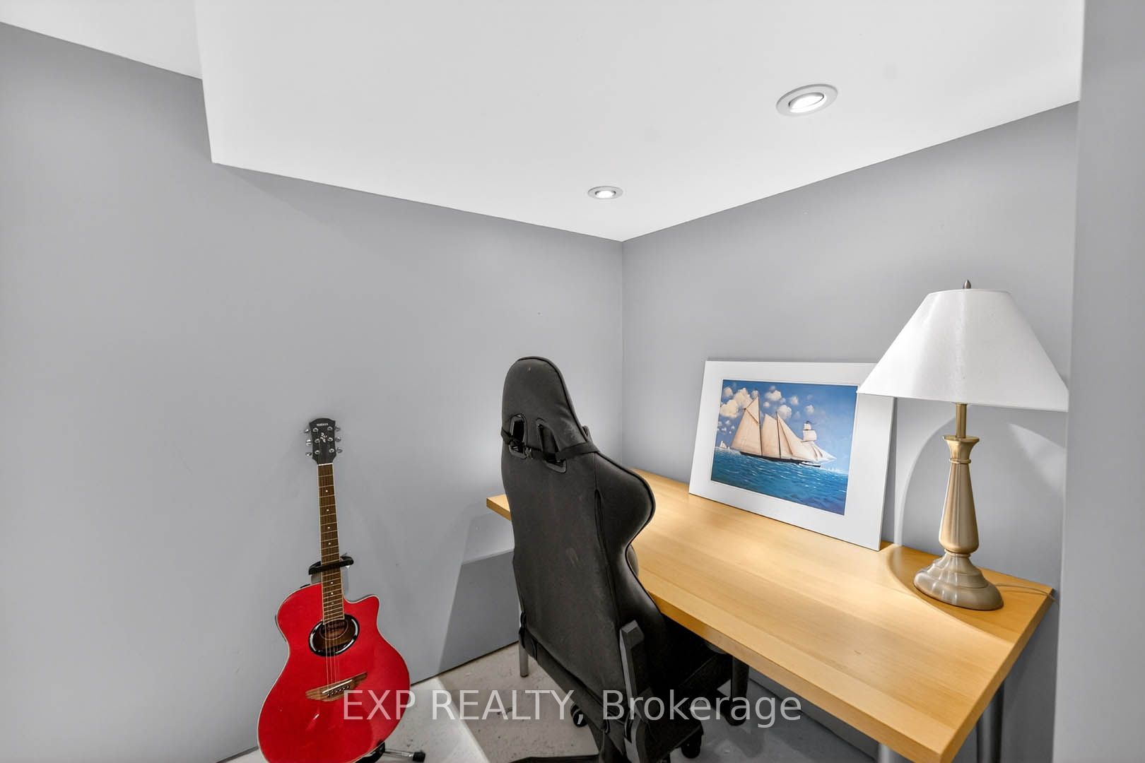 925 Bayly Street 36 Property Photo 27