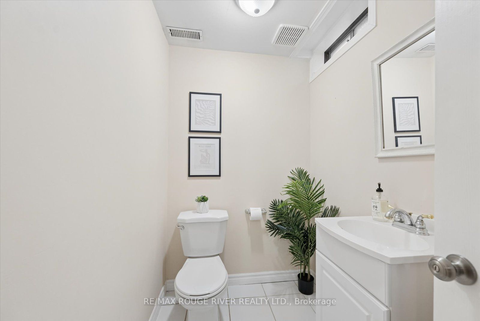 1631 Rudell Road Property Photo 20