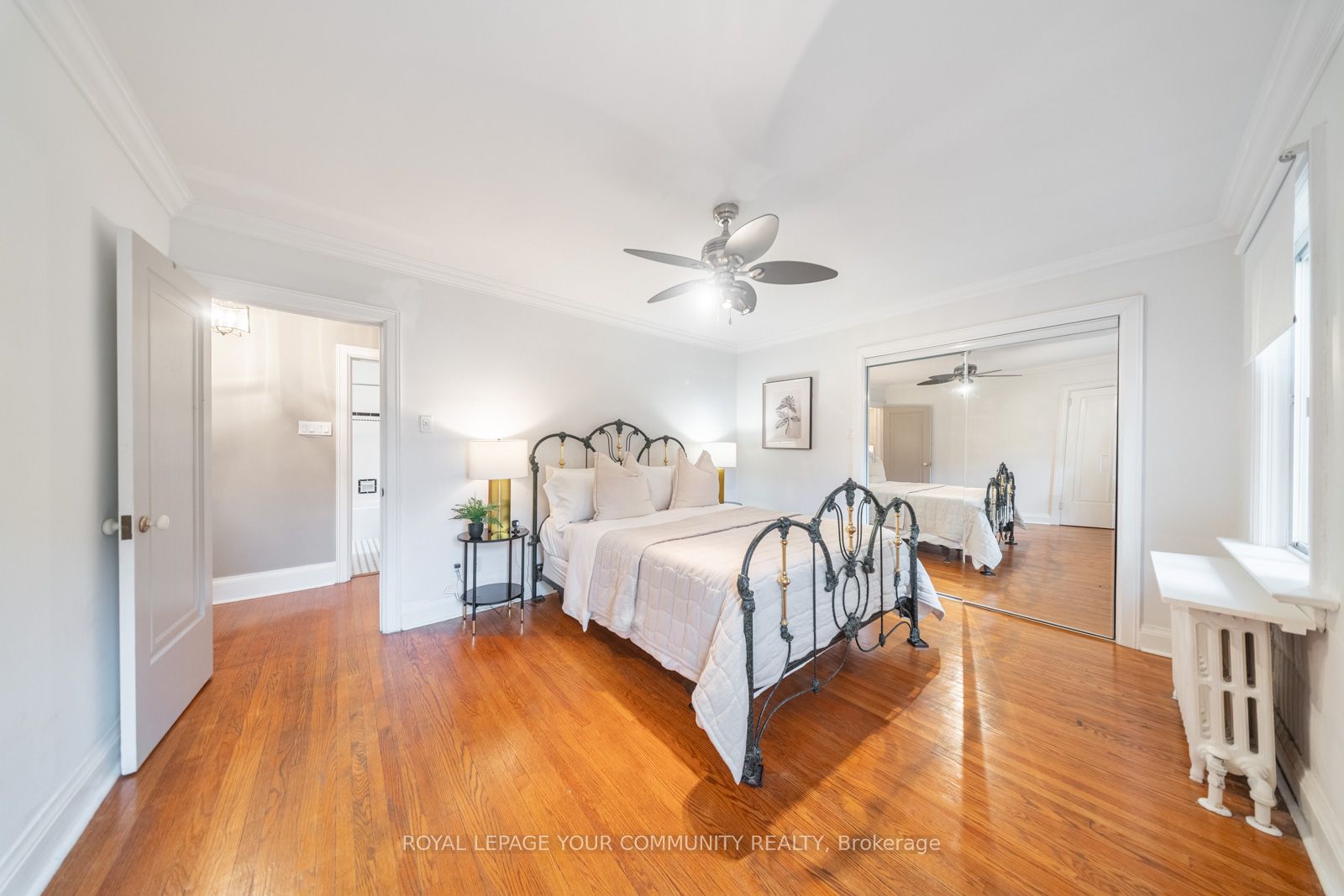 2 Four Oaks Gate Property Photo 24