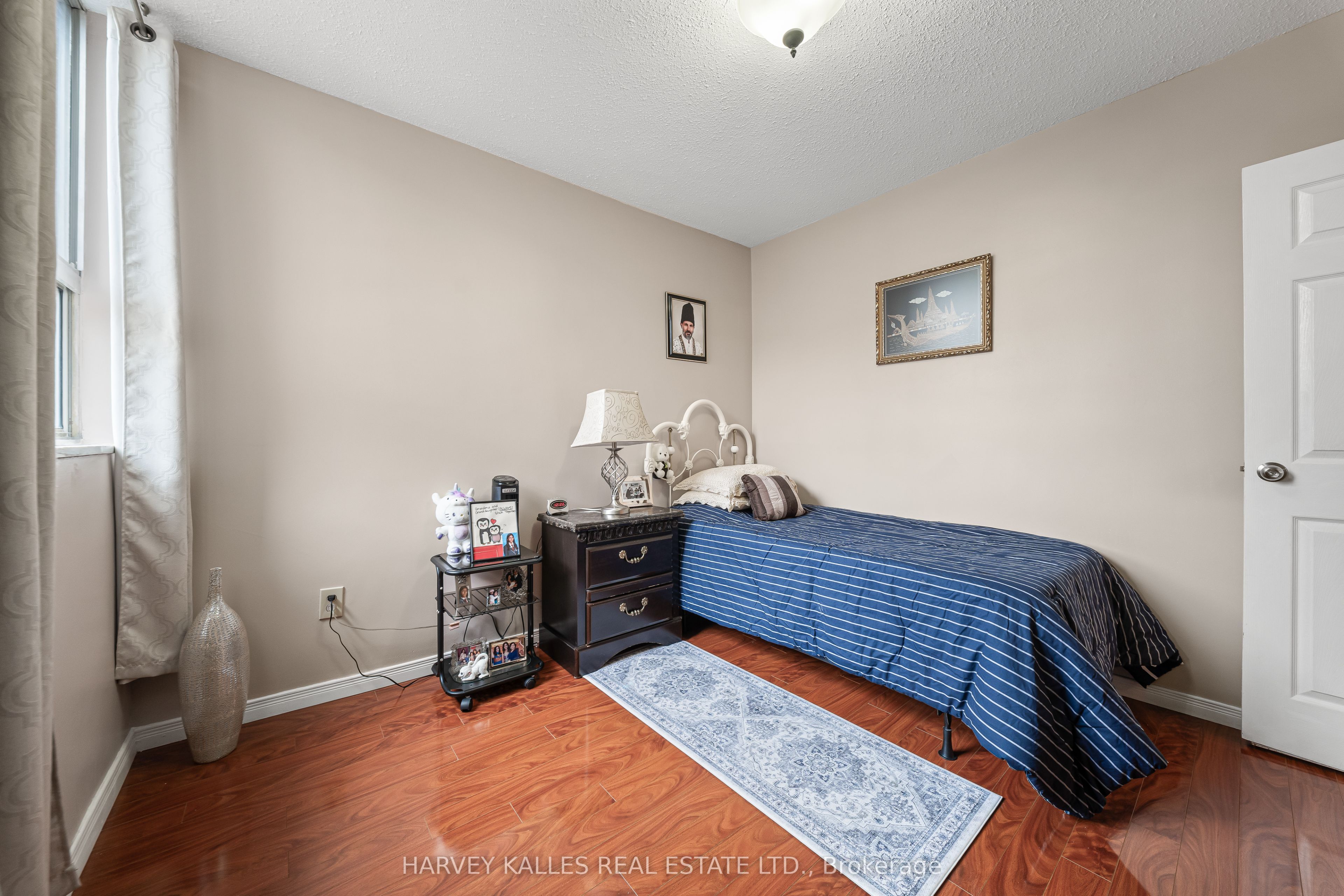 10 Crescent Town Road 301 Property Photo 16
