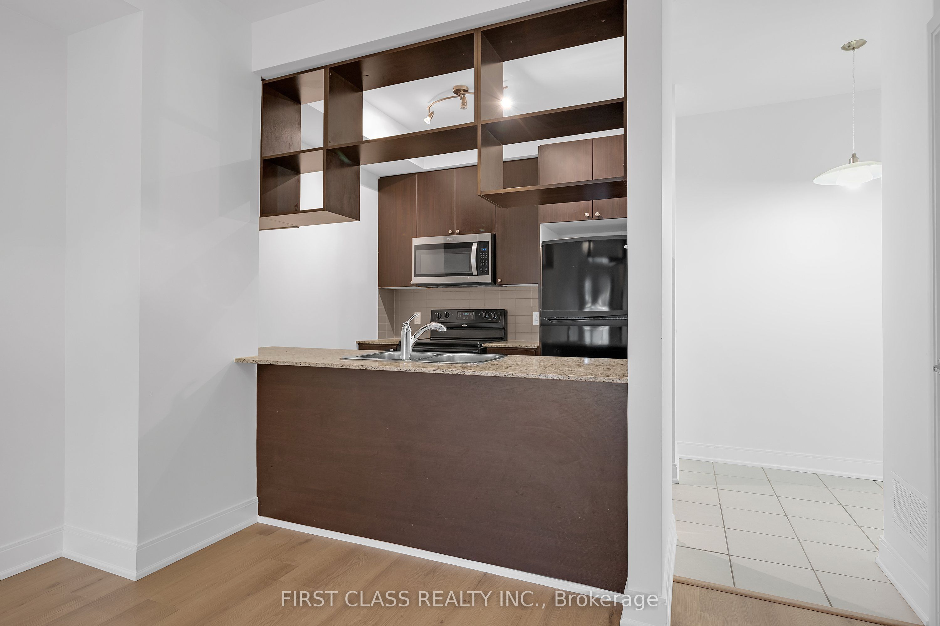 310 Village Green Square 14 Property Photo 15