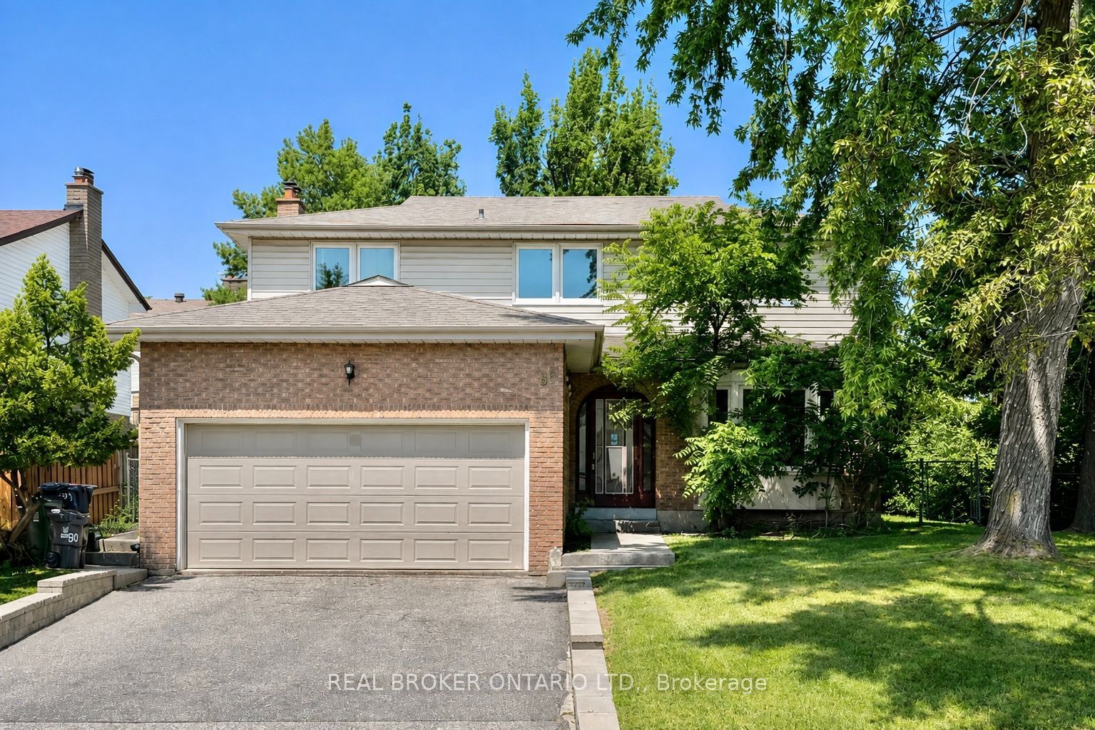 89 Bushmills Square Property Photo 1
