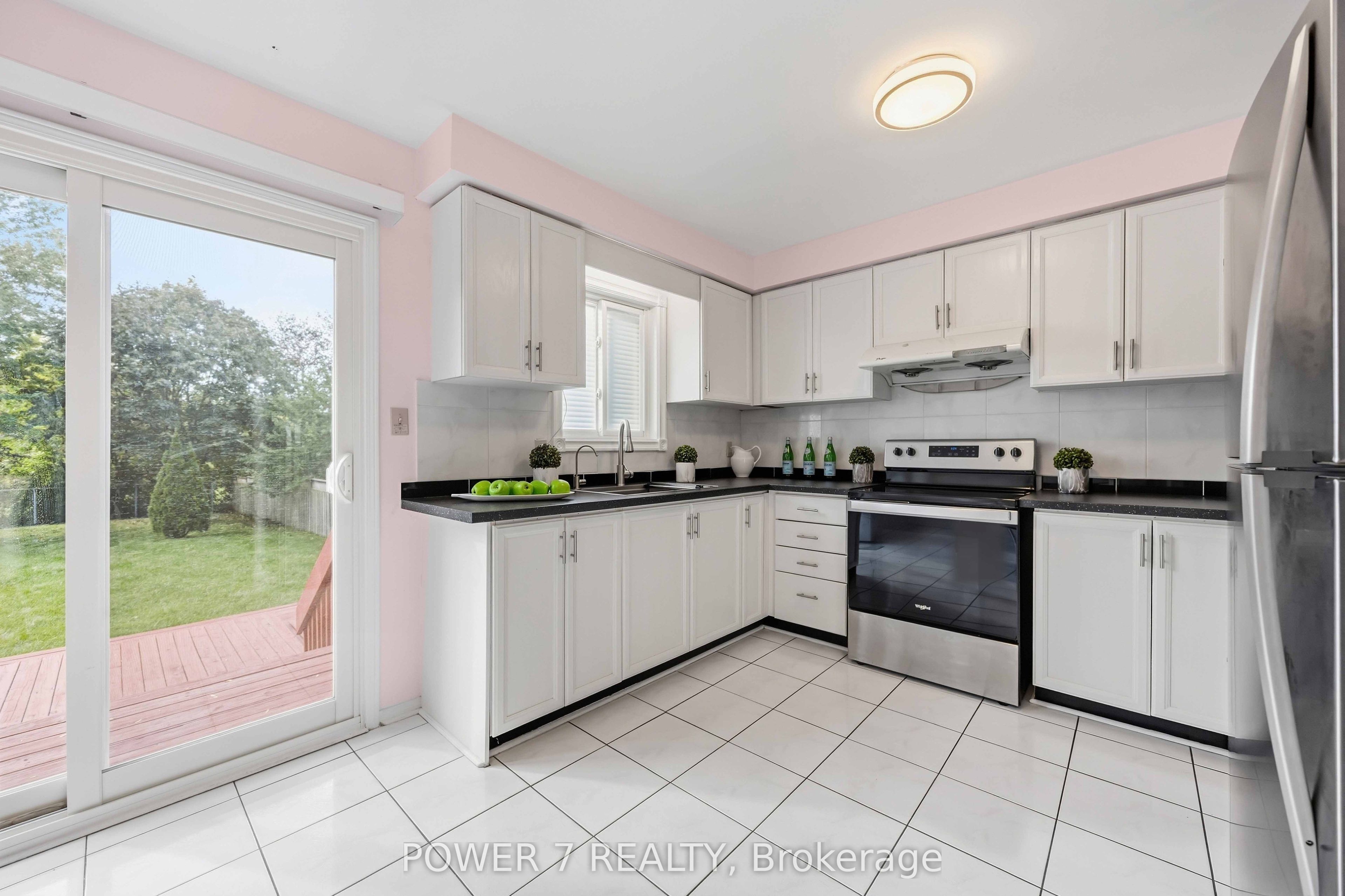 98 Sullivan Drive Property Photo 21