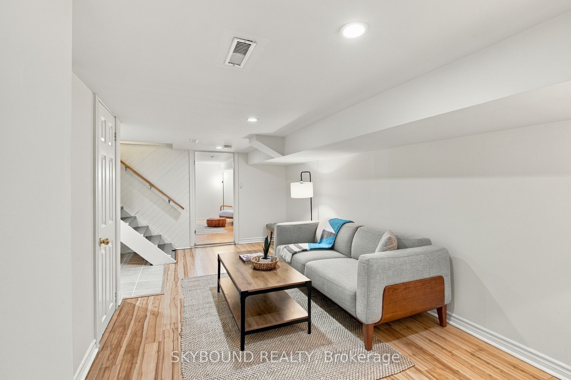 45 Westlake Avenue Property Photo 20