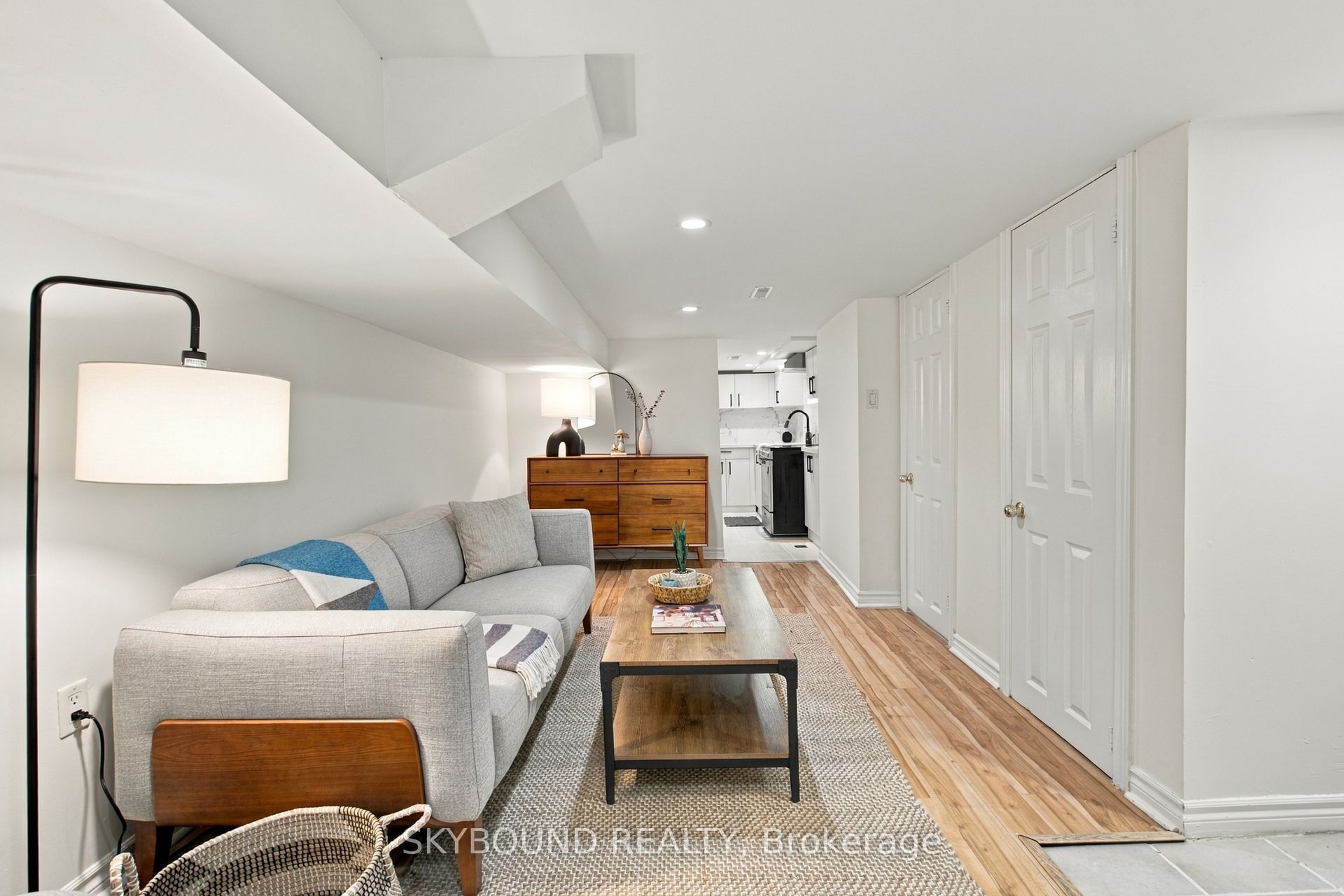45 Westlake Avenue Property Photo 21
