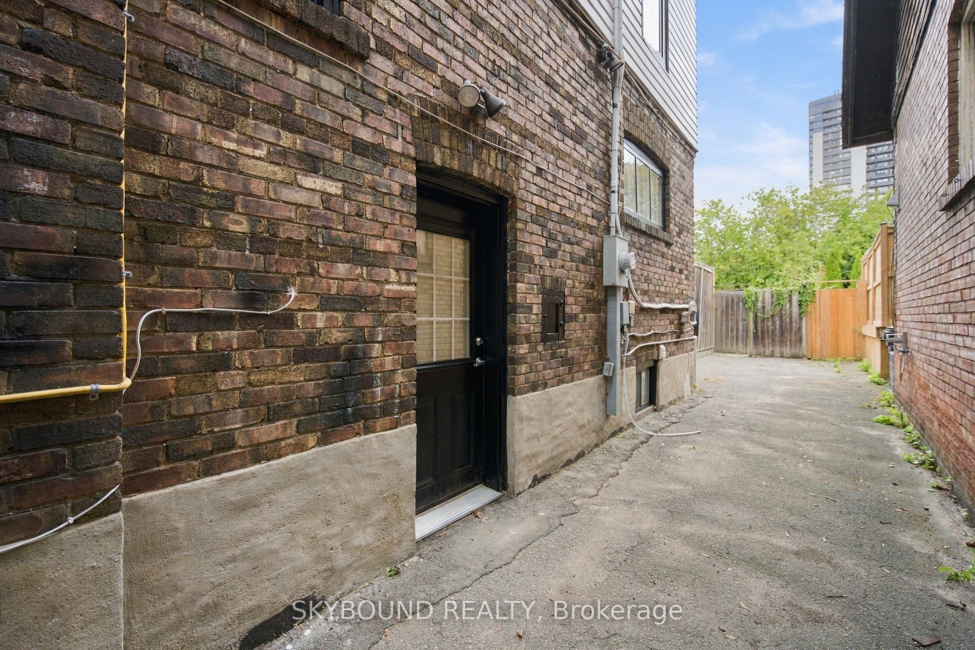 45 Westlake Avenue Property Photo 29