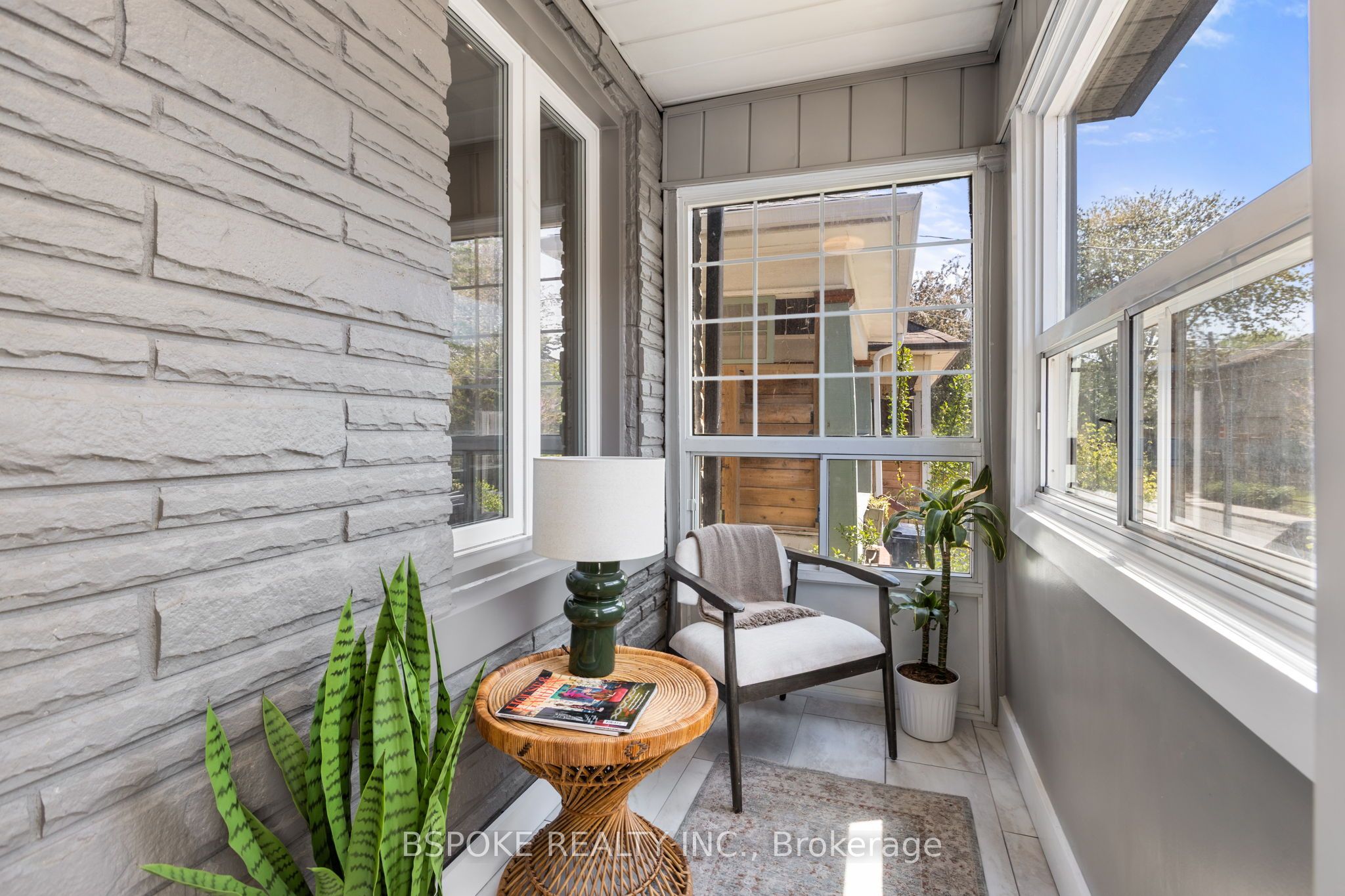 75 Laing Street Property Photo 5